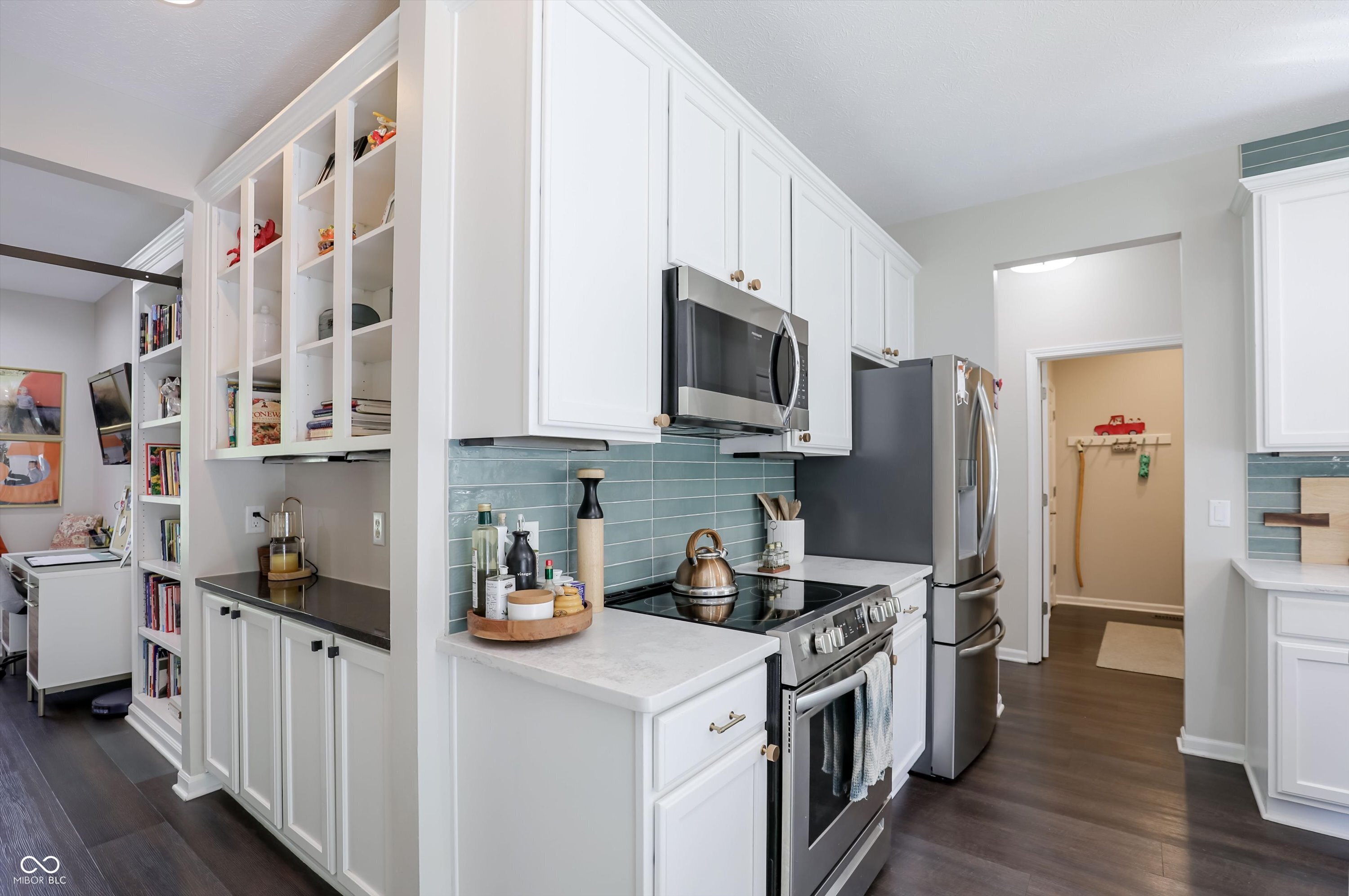 13614 Flintridge Pass