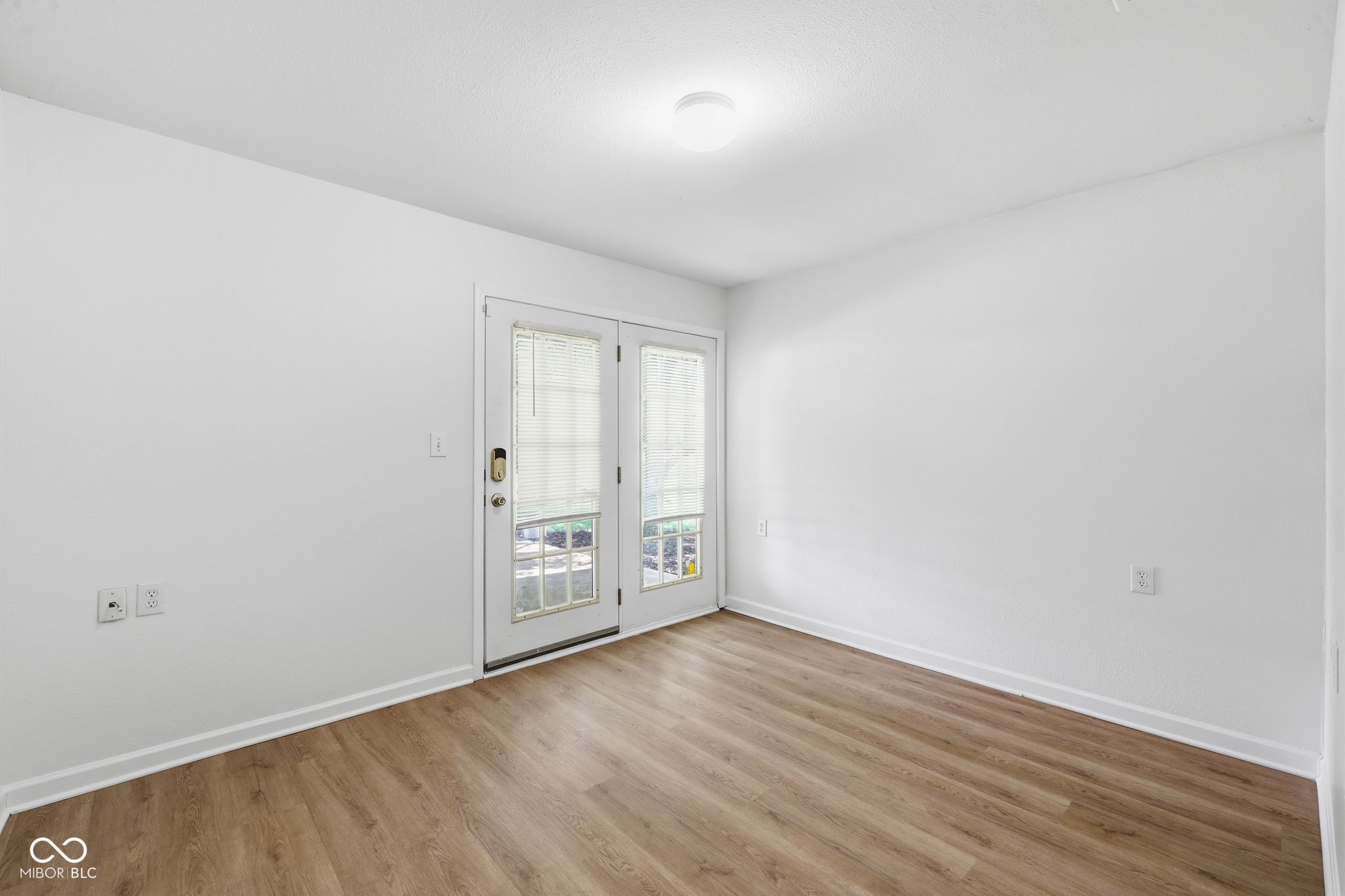 10929 Pinellas Park Drive