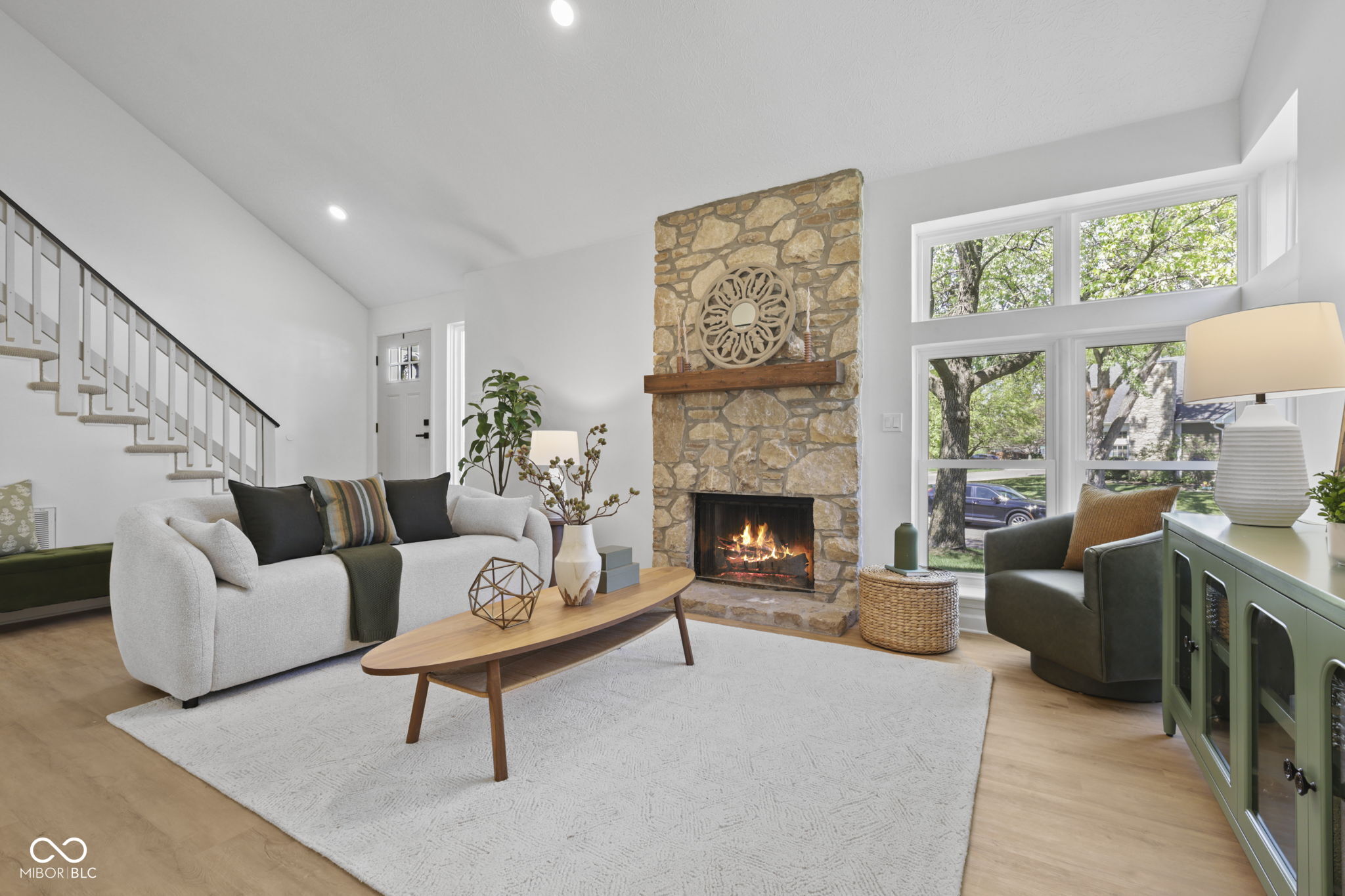 9138 Hardwood Court
