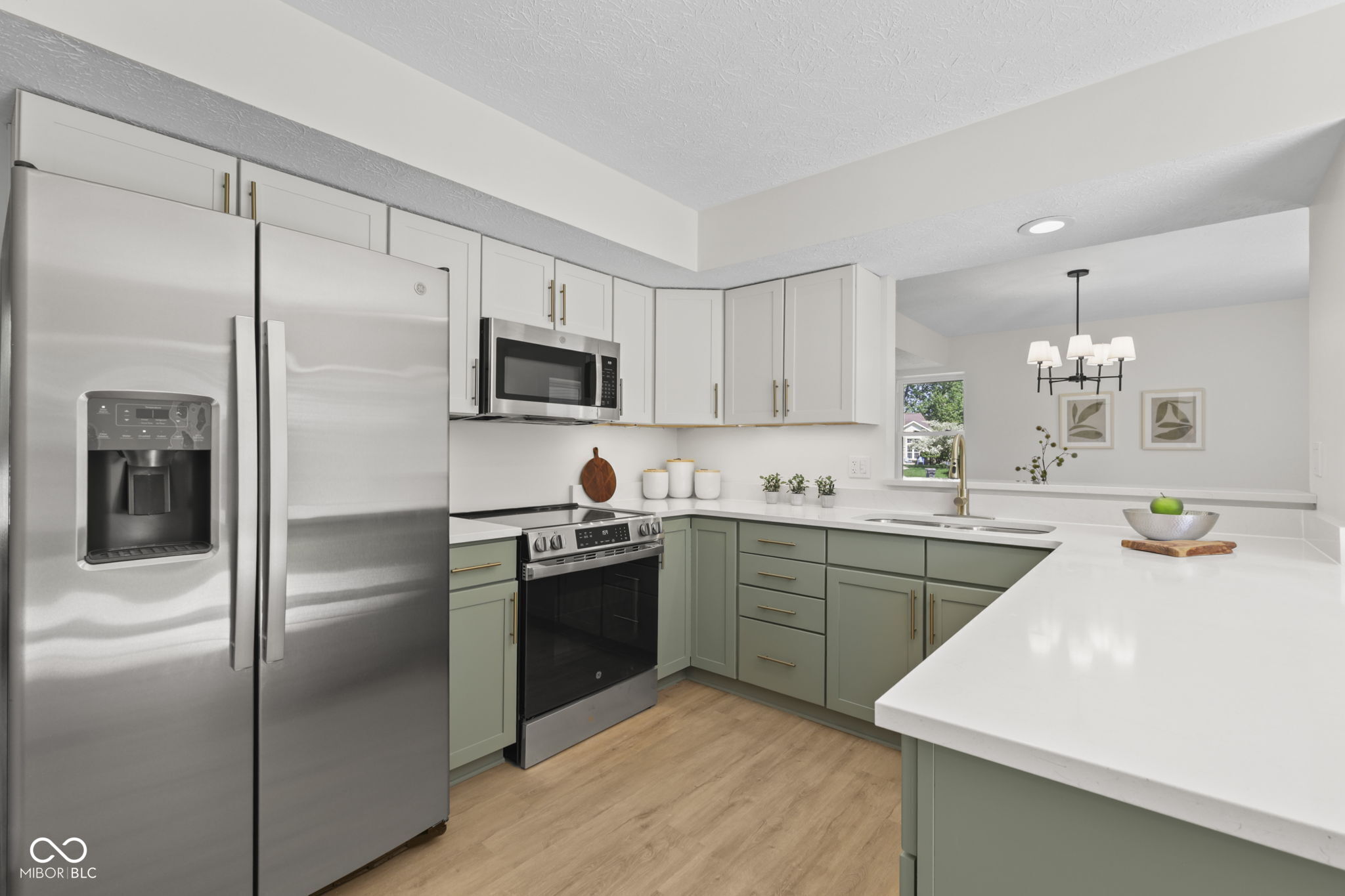 9138 Hardwood Court