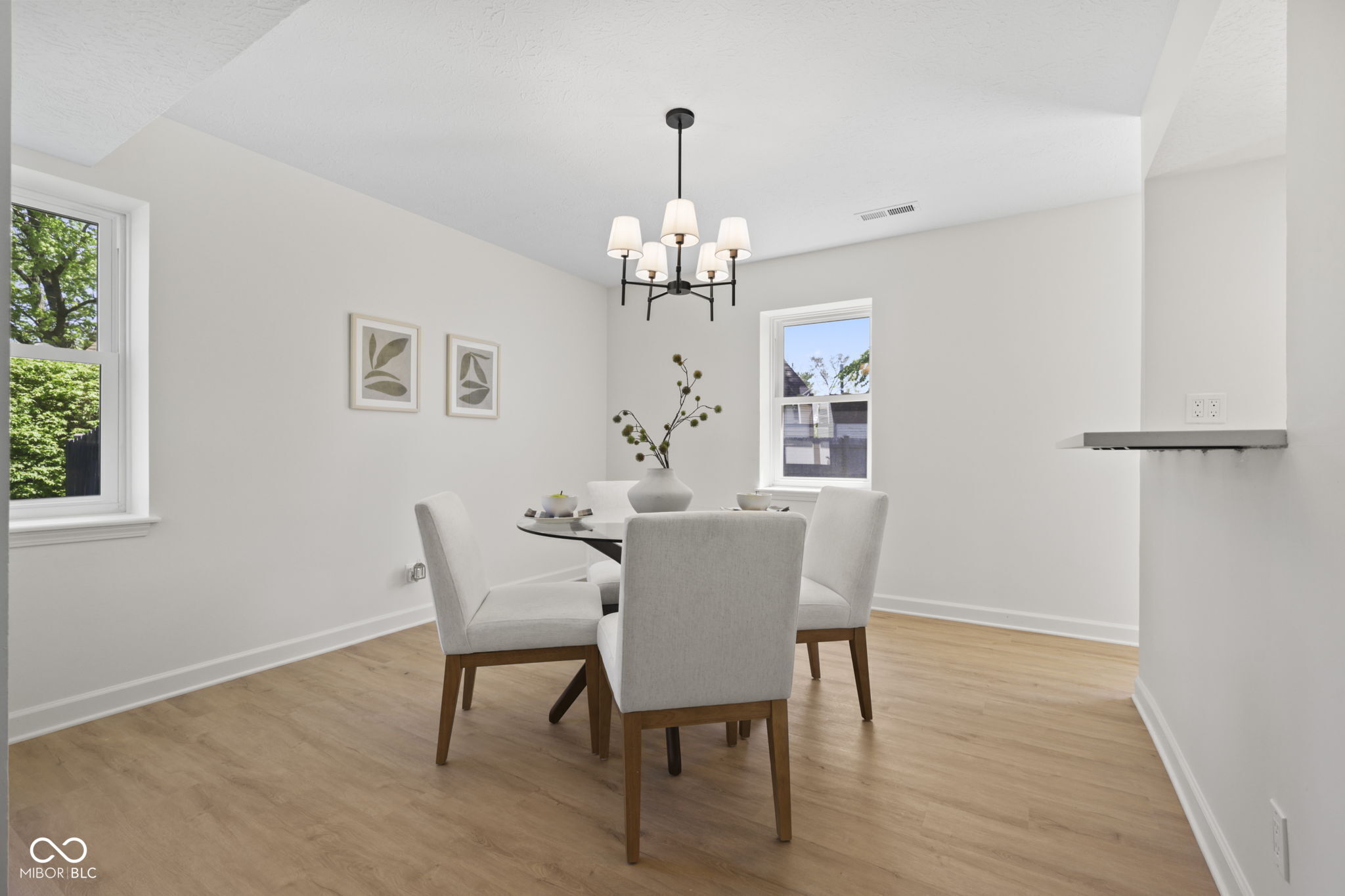 9138 Hardwood Court