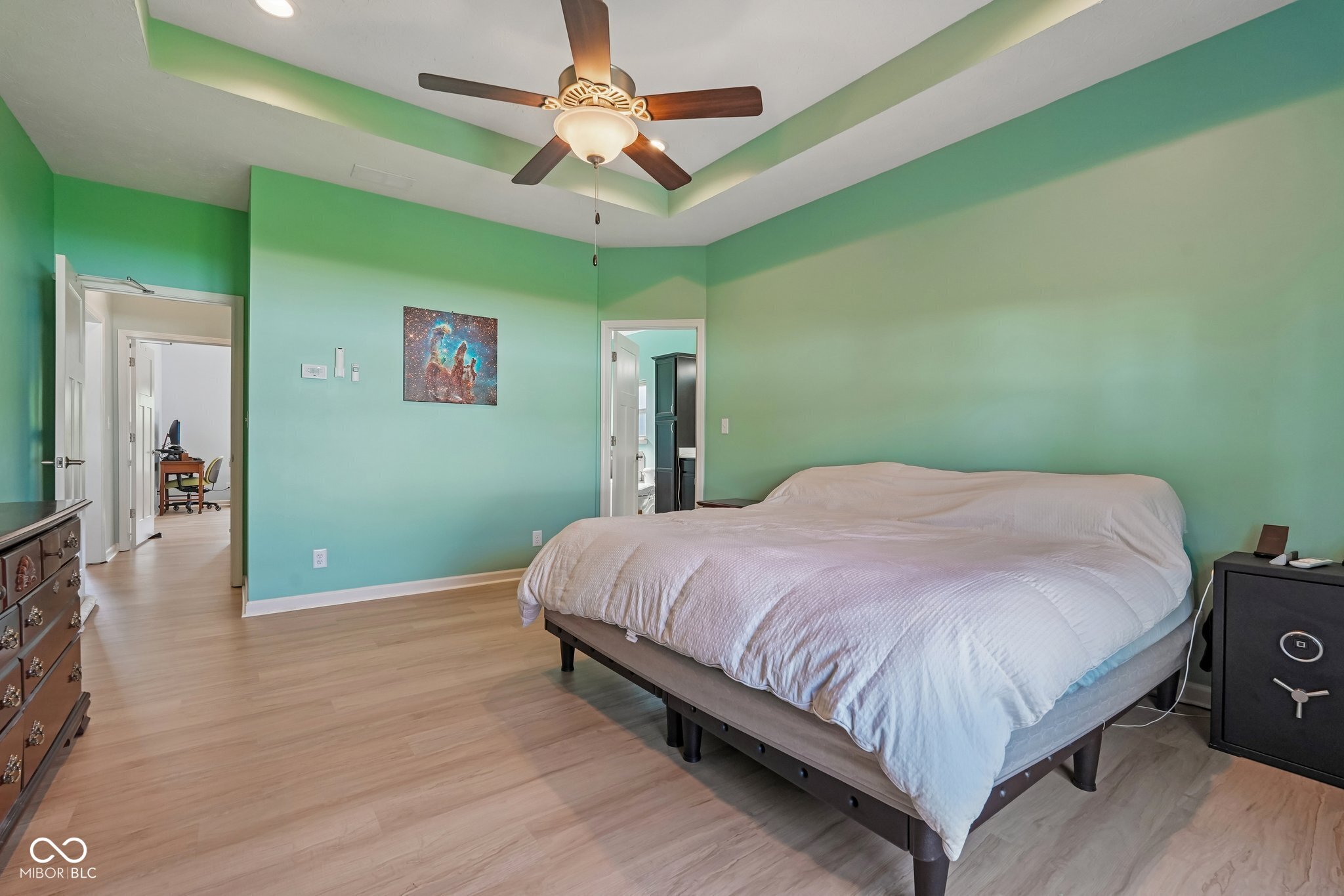 806 Foxglove Court