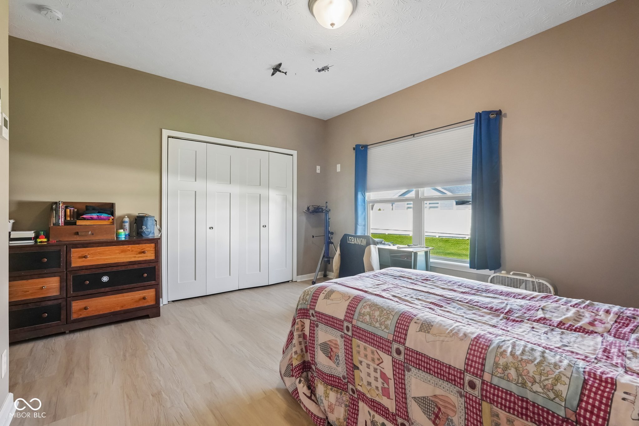 806 Foxglove Court
