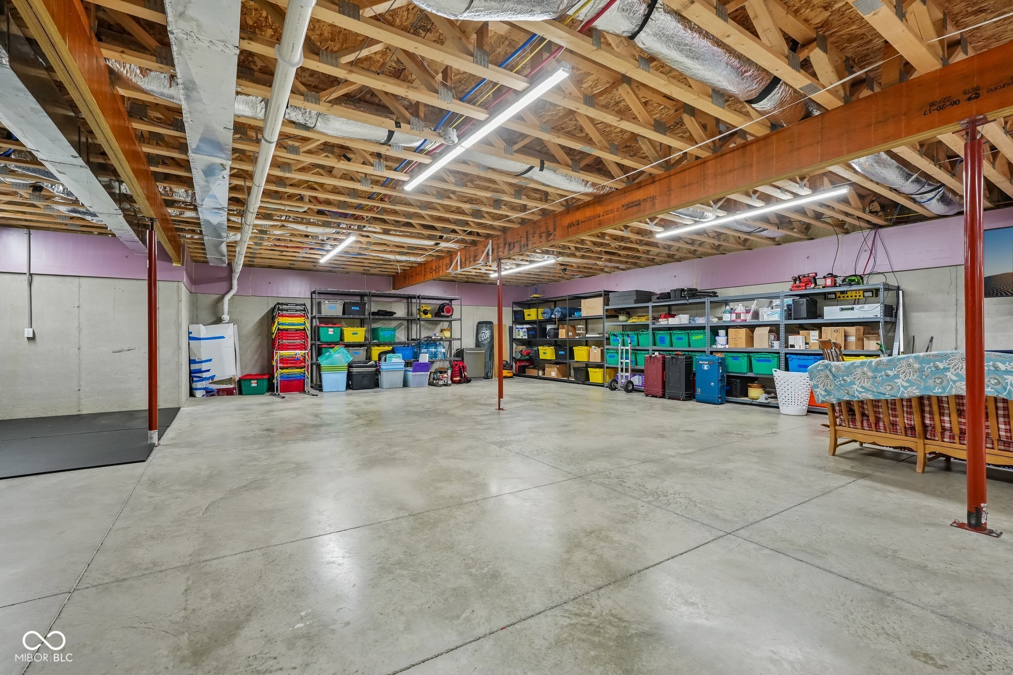 806 Foxglove Court