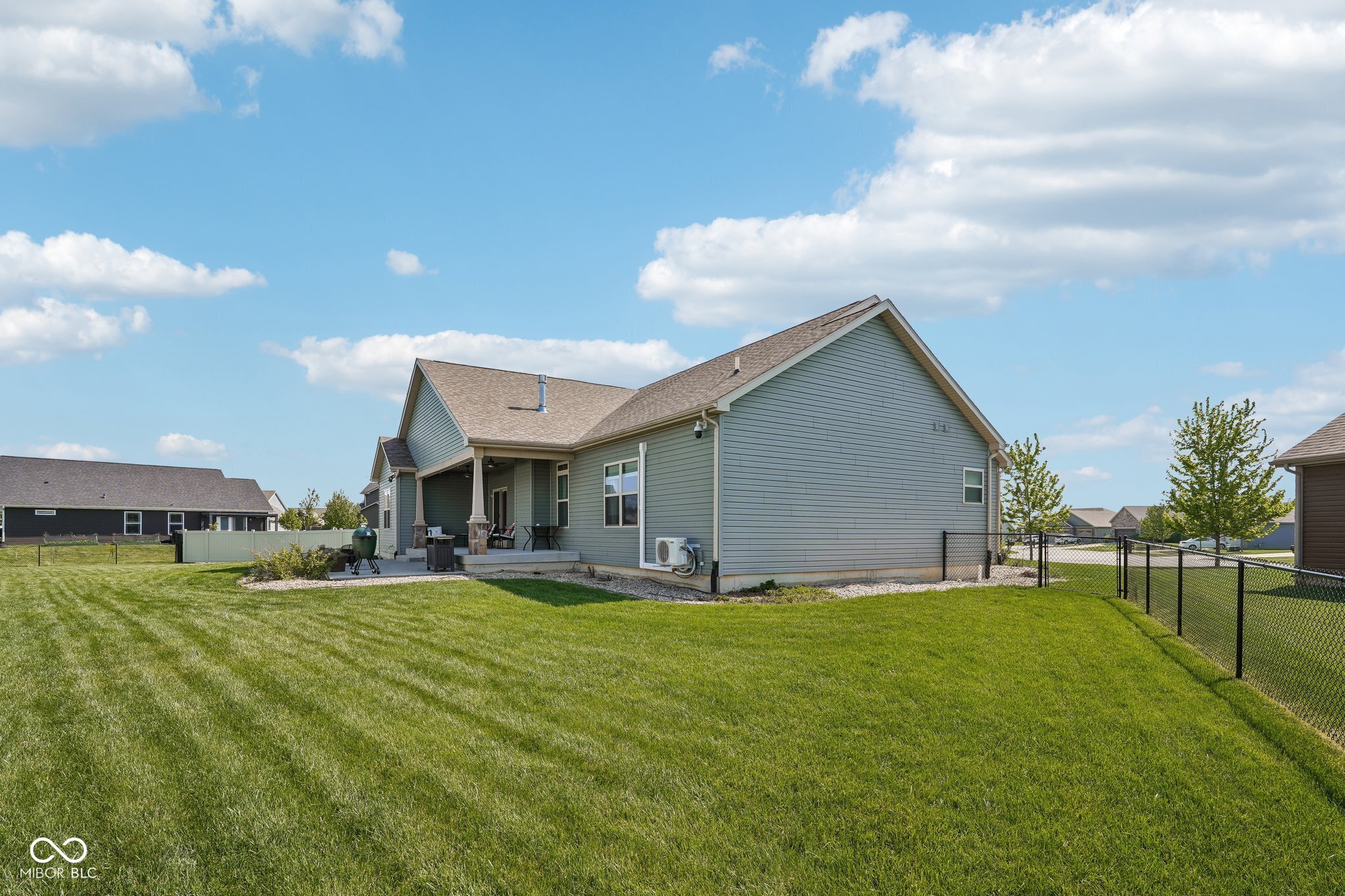 806 Foxglove Court