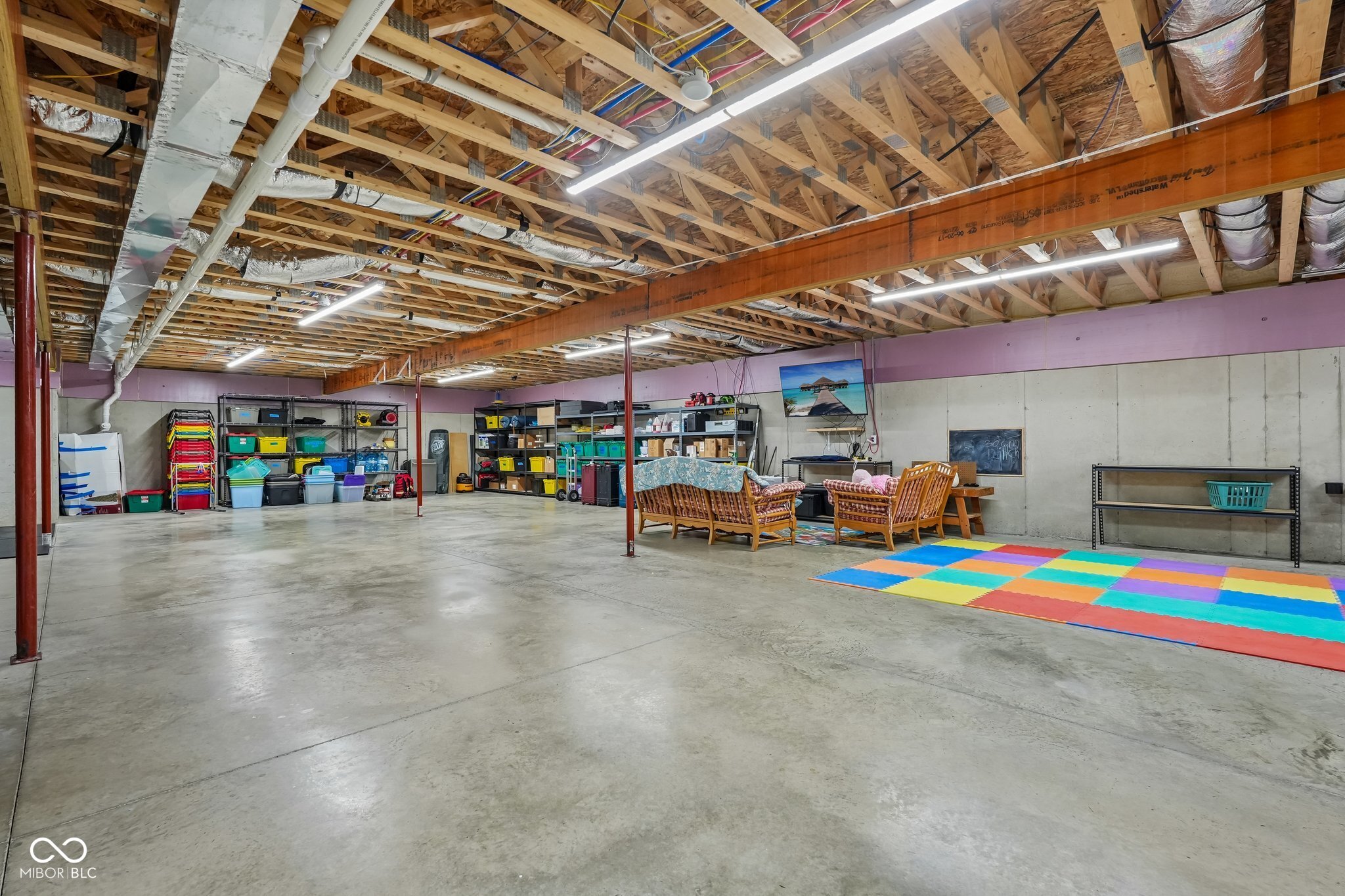 806 Foxglove Court