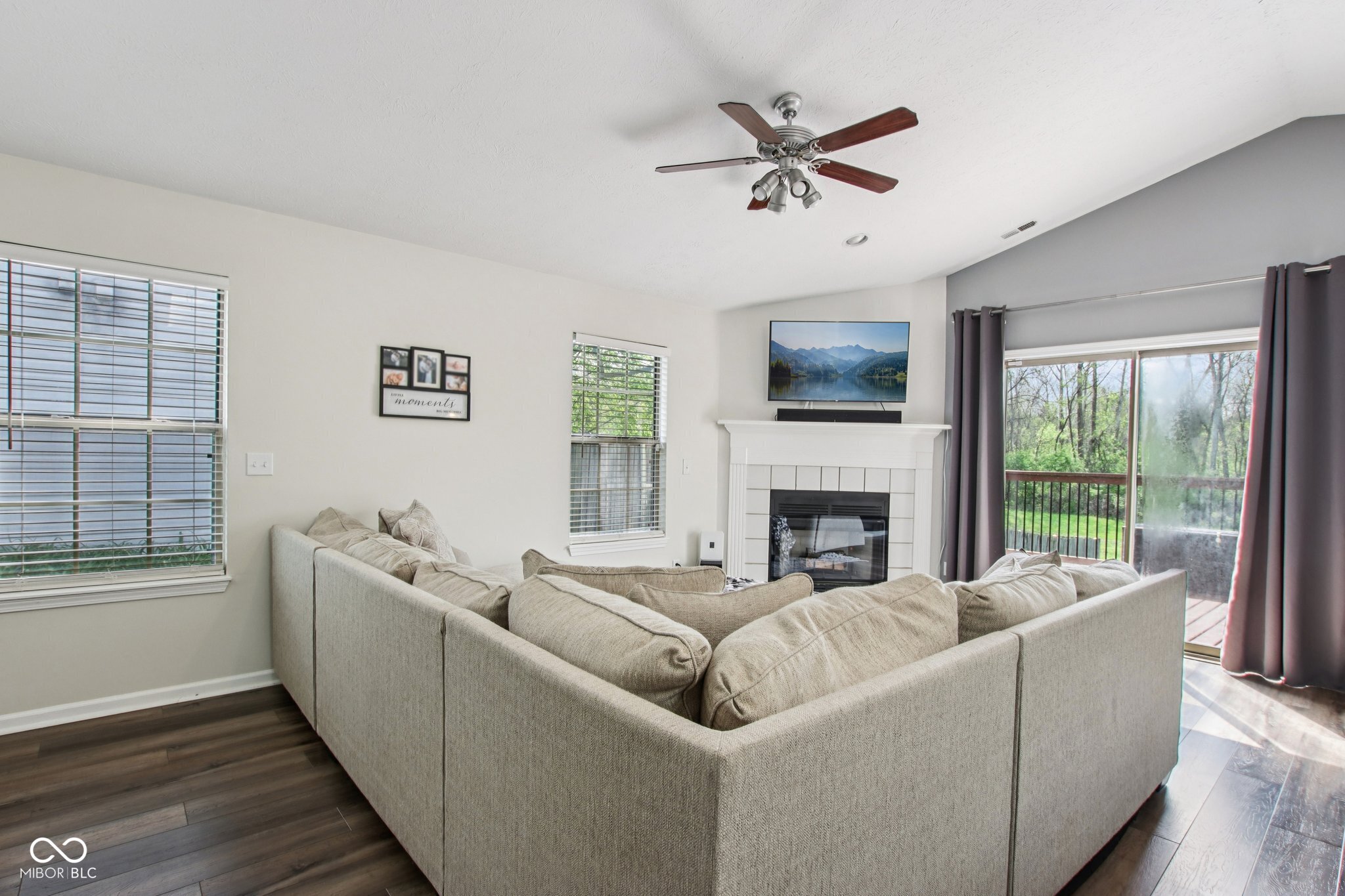 5646 Fox Glove Lane