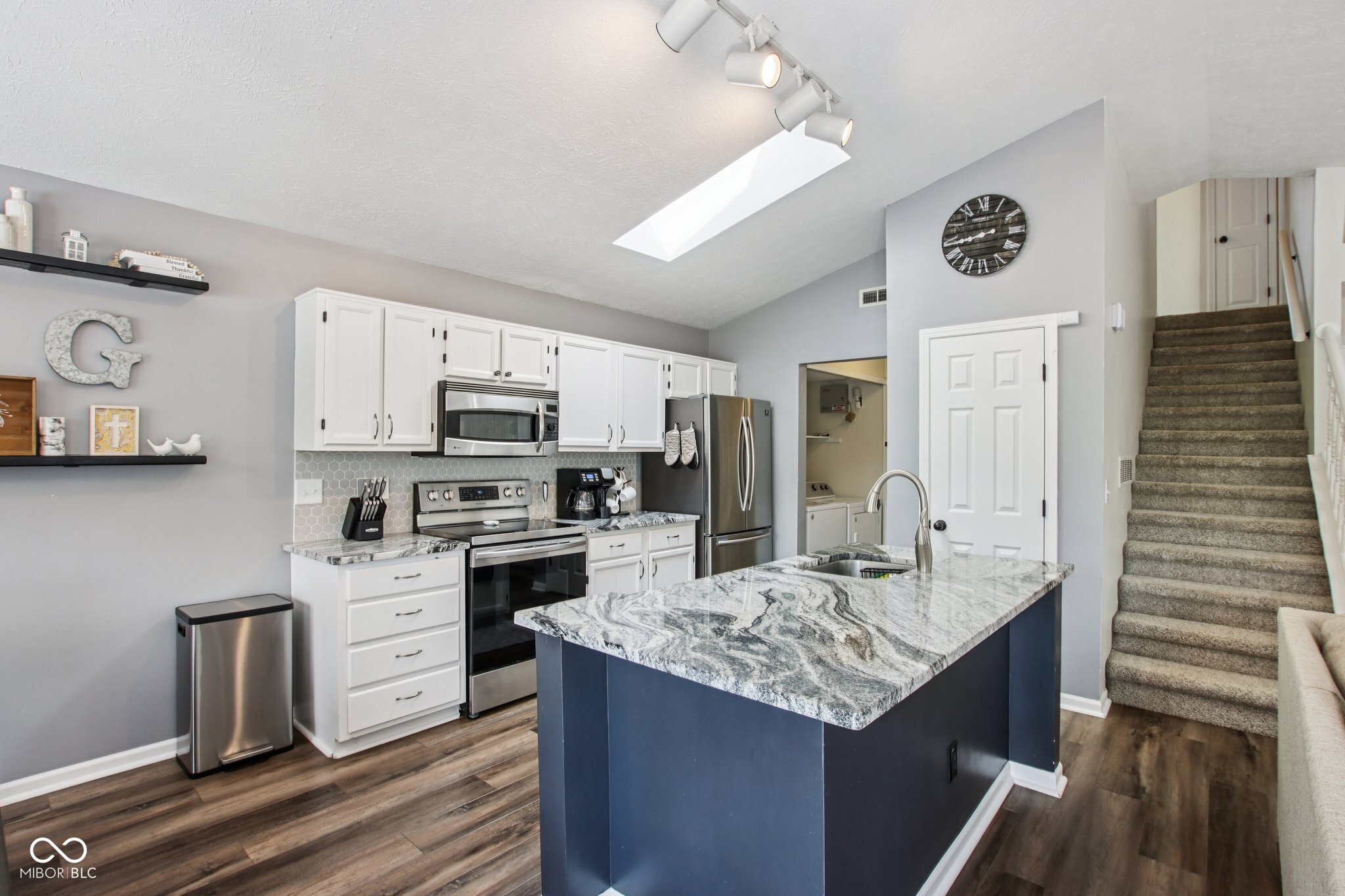 5646 Fox Glove Lane
