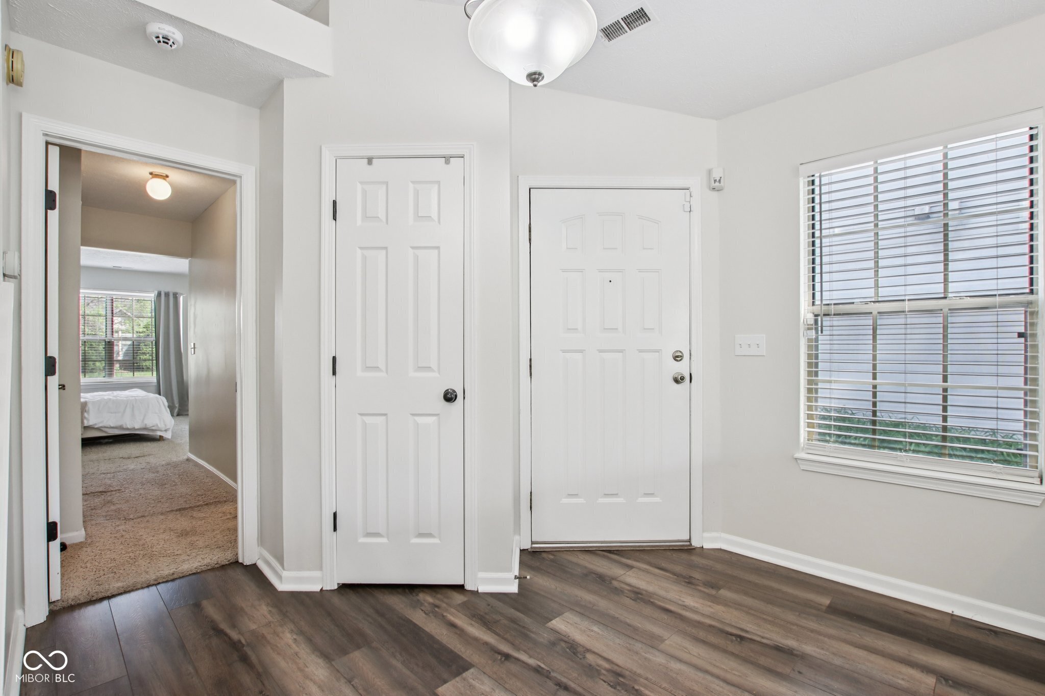 5646 Fox Glove Lane