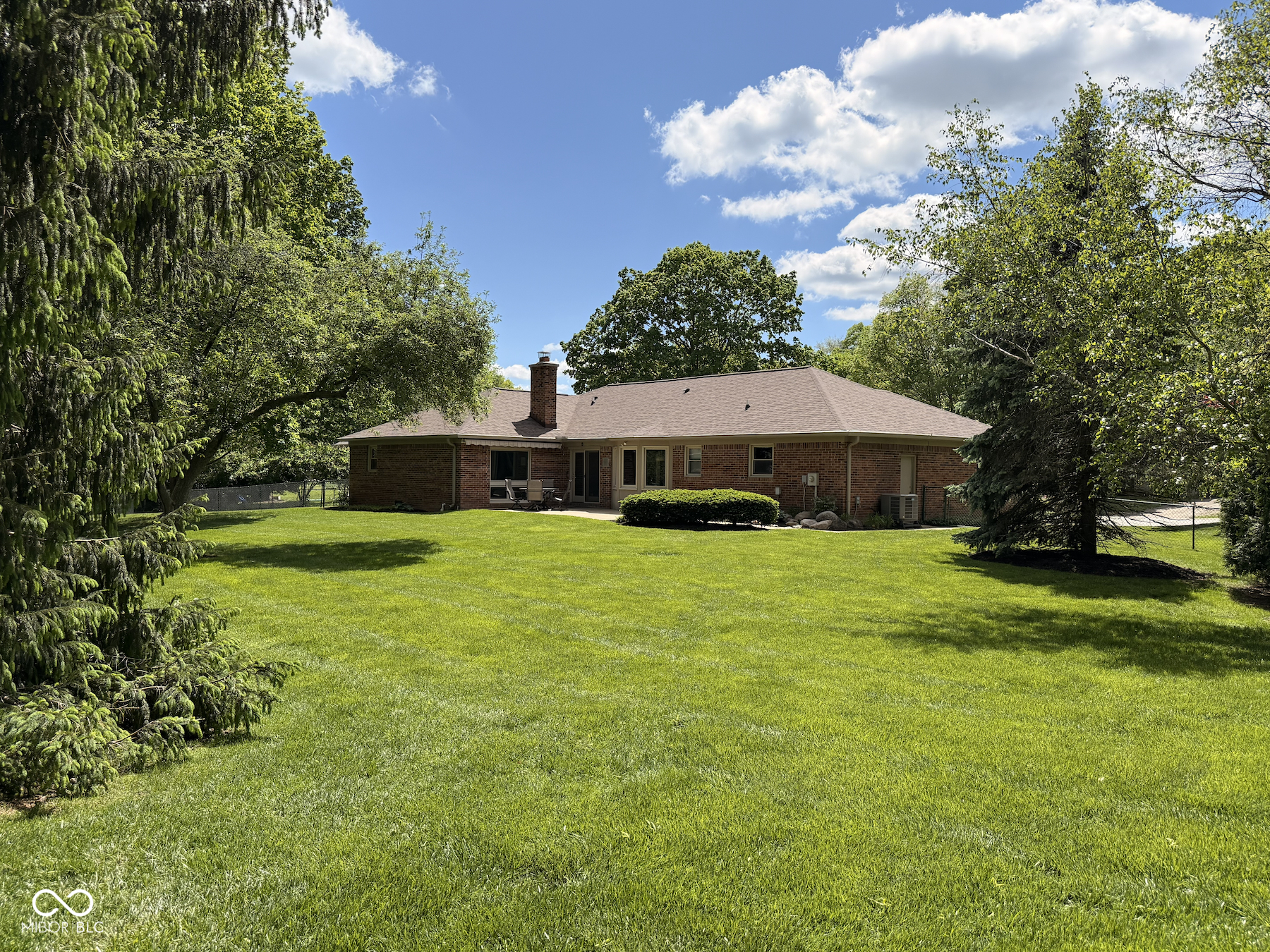 3412 Tahoe Road