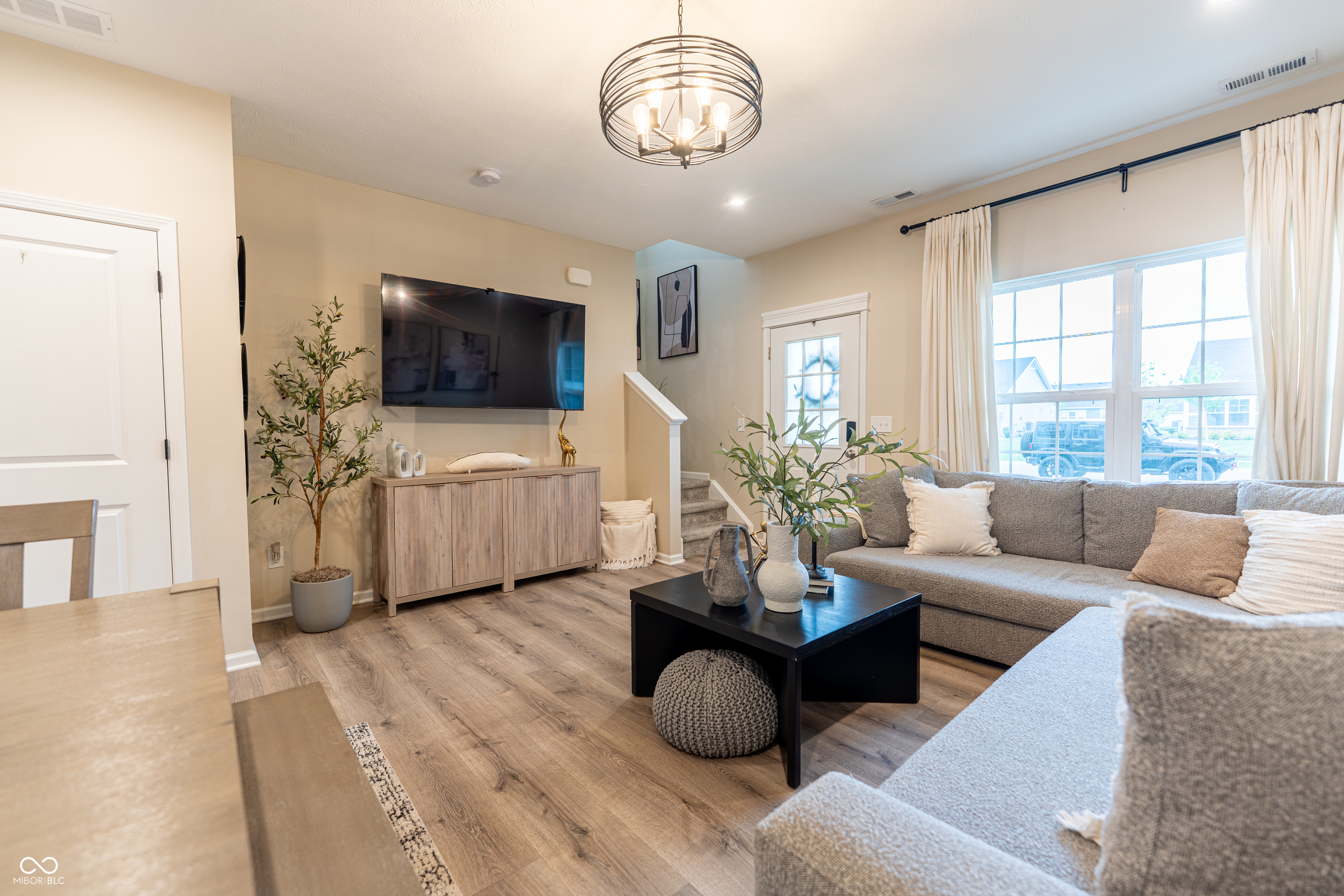 3477 Lehigh Avenue
