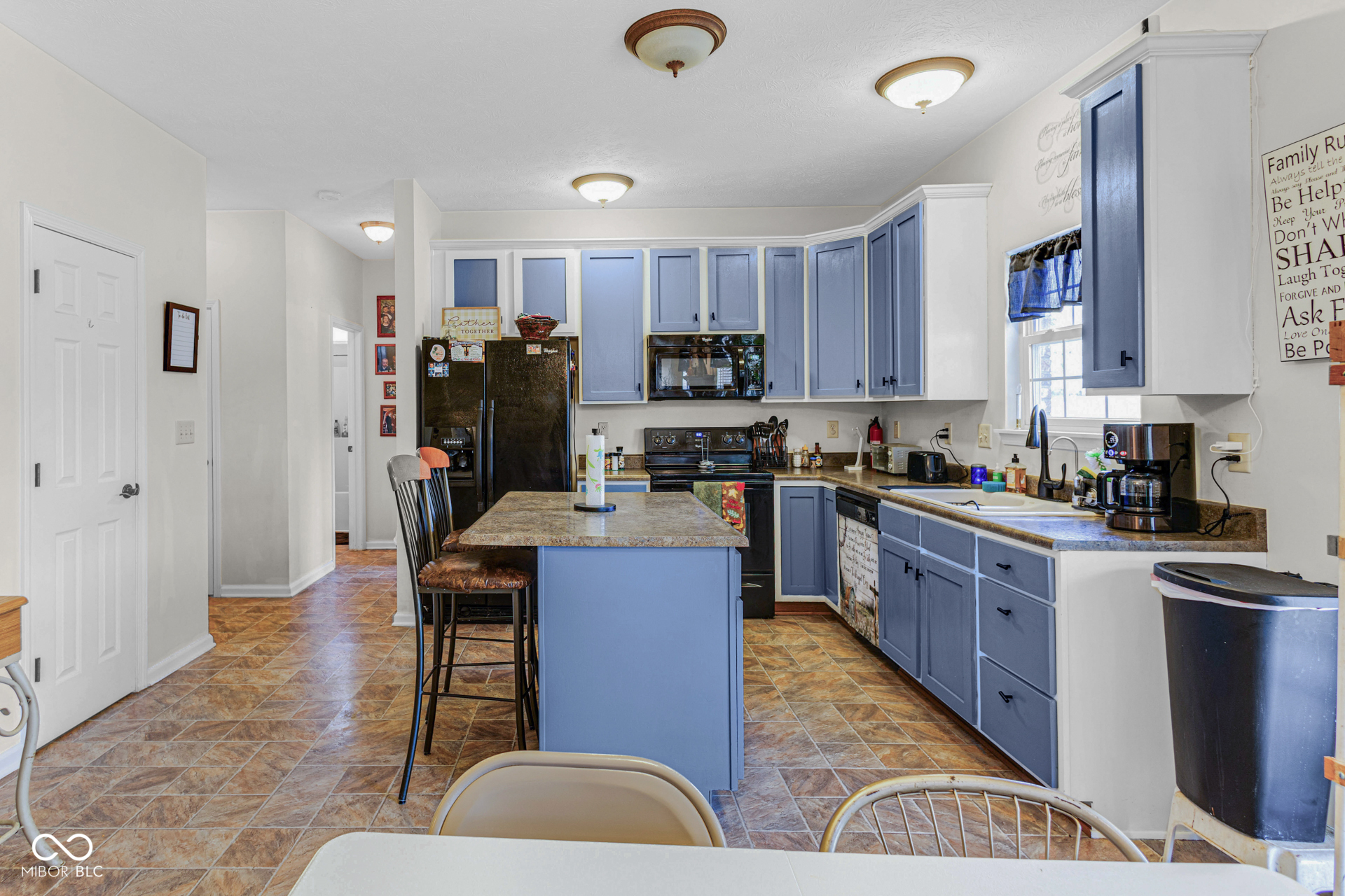 6712 Wilmot Lane