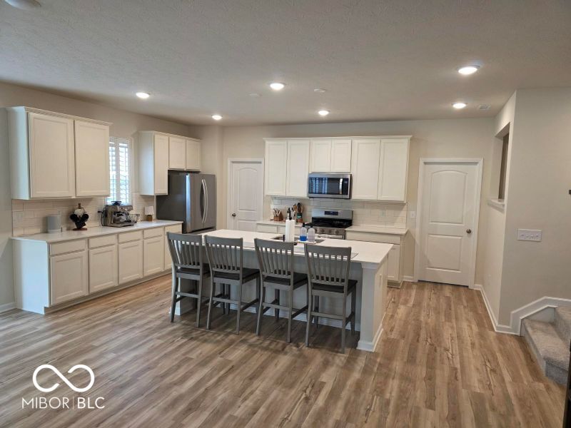 852 Cowley Drive