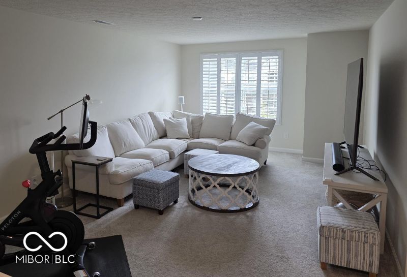 852 Cowley Drive