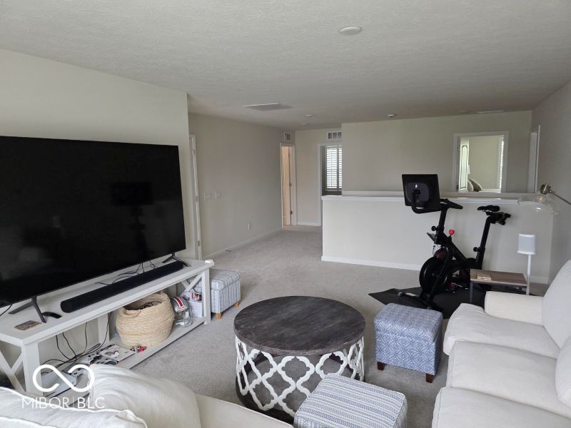 852 Cowley Drive