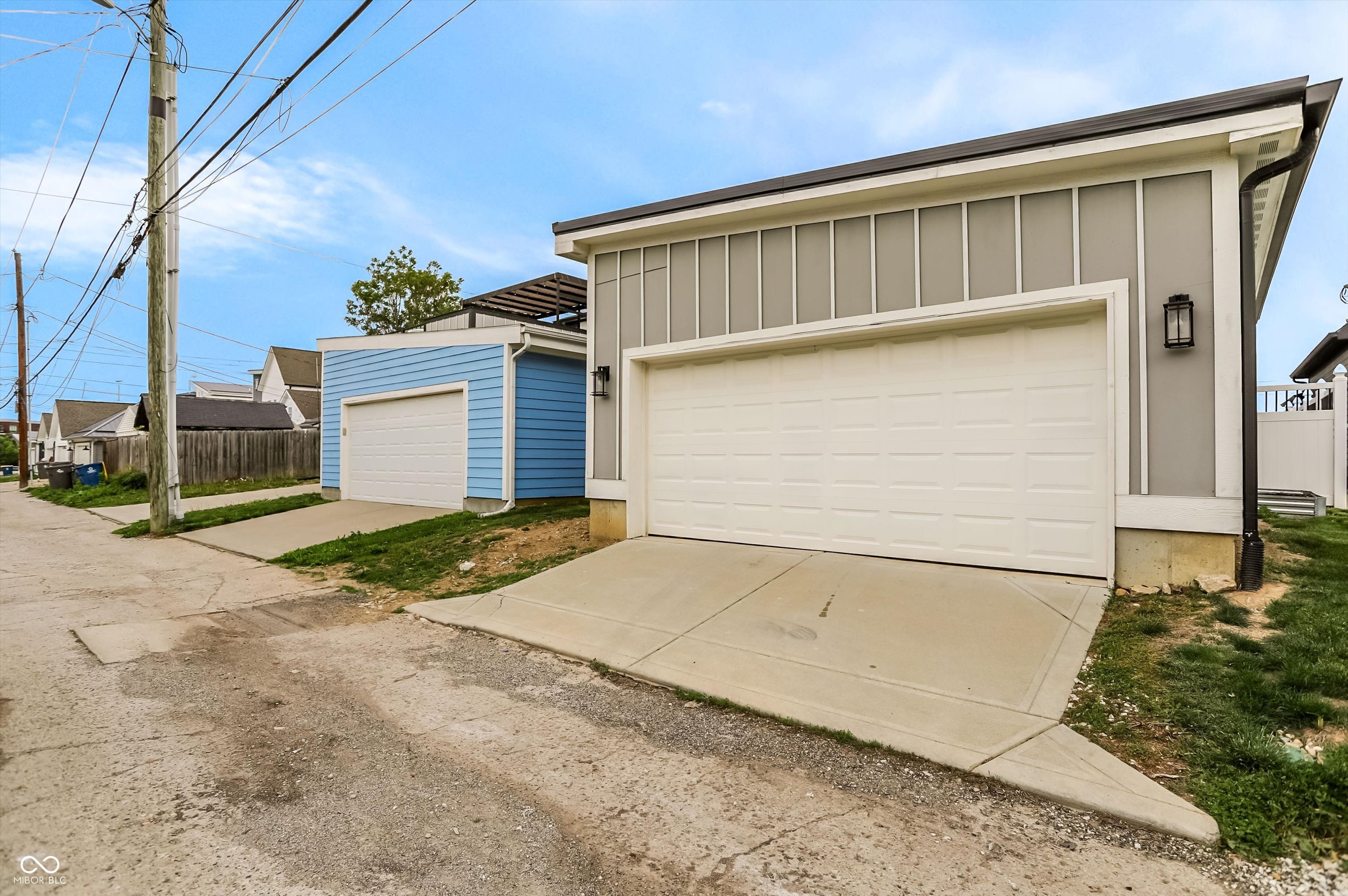 1147 Spann Avenue