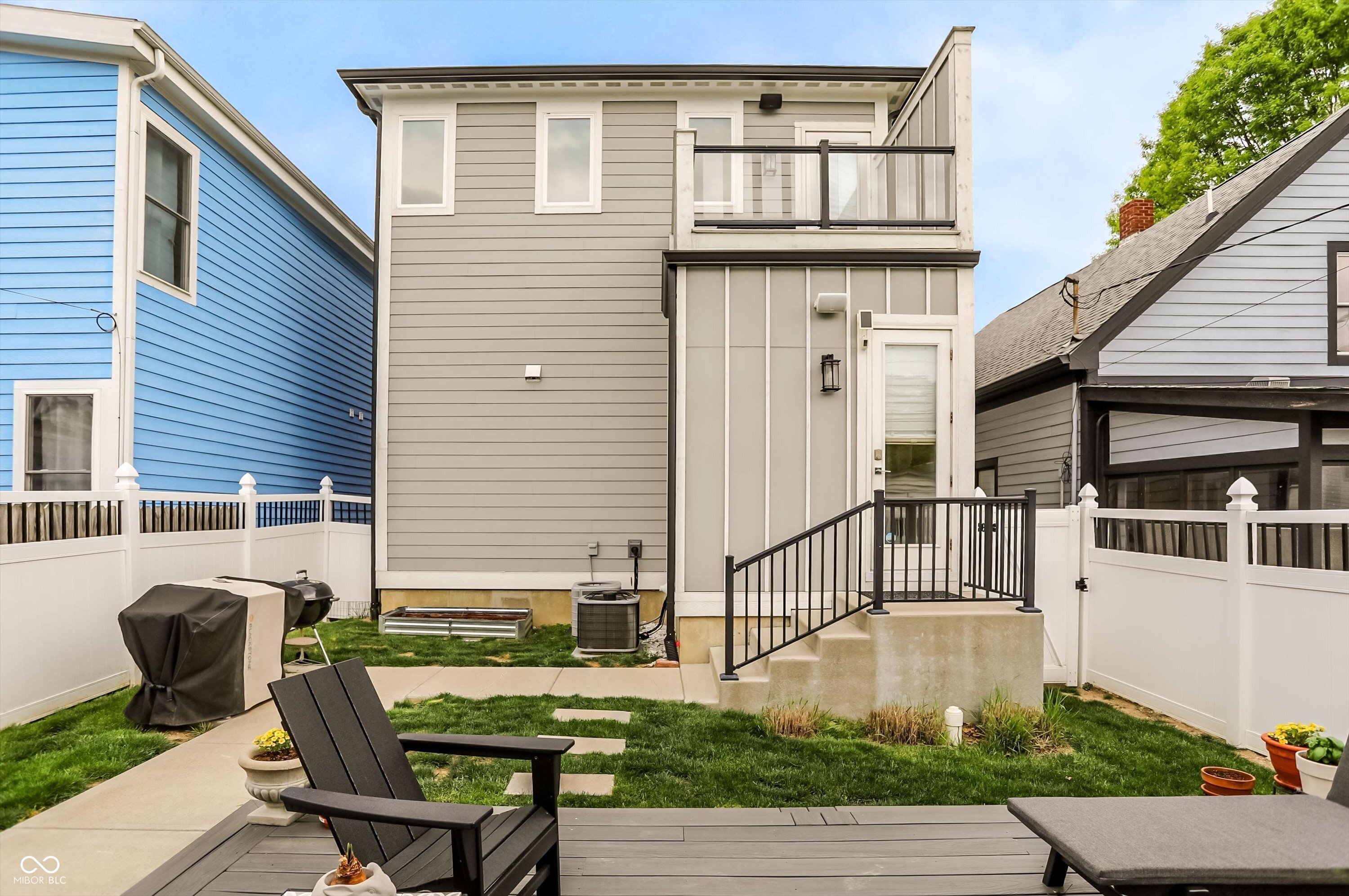 1147 Spann Avenue