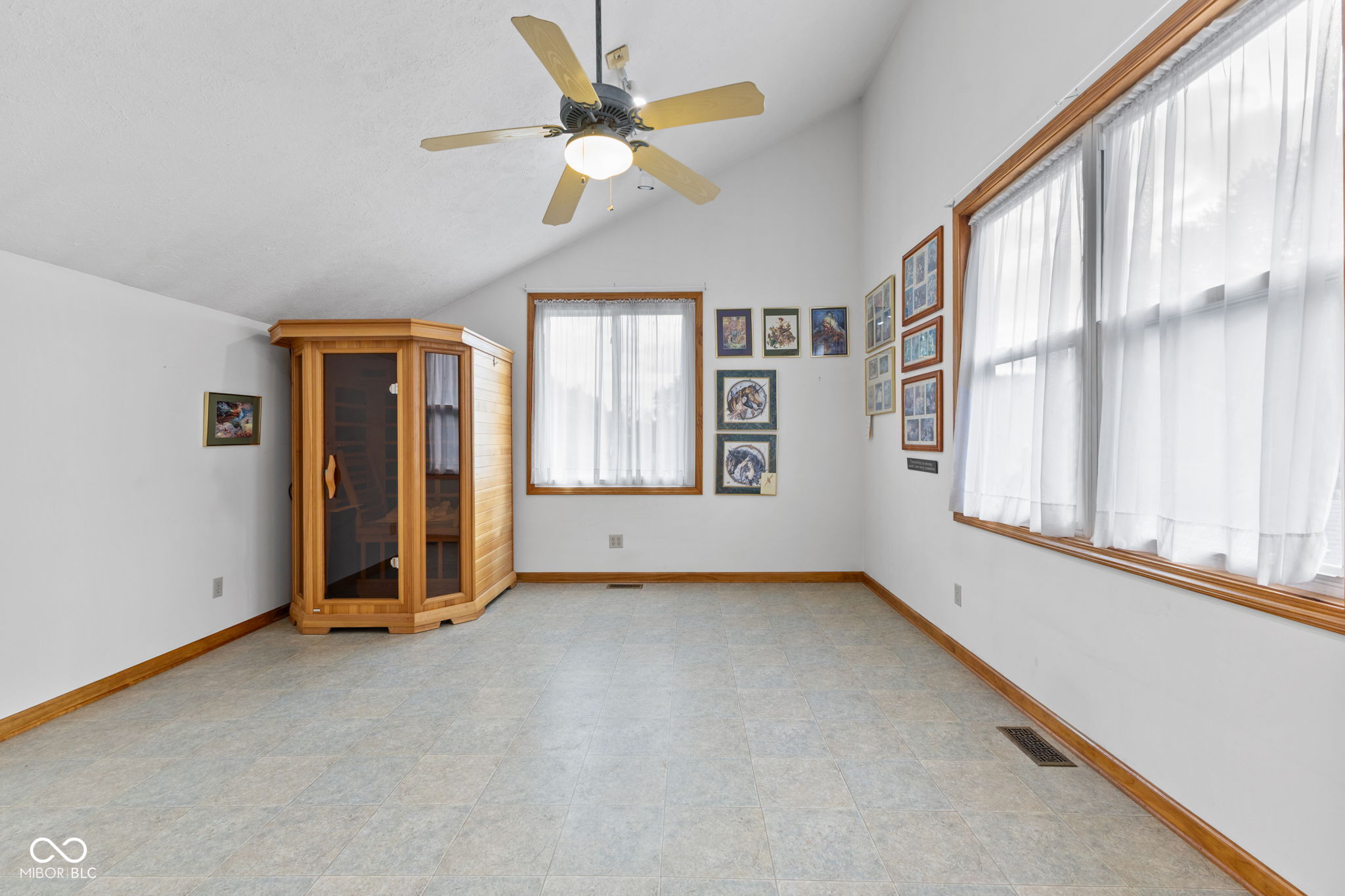 2 Marley Court