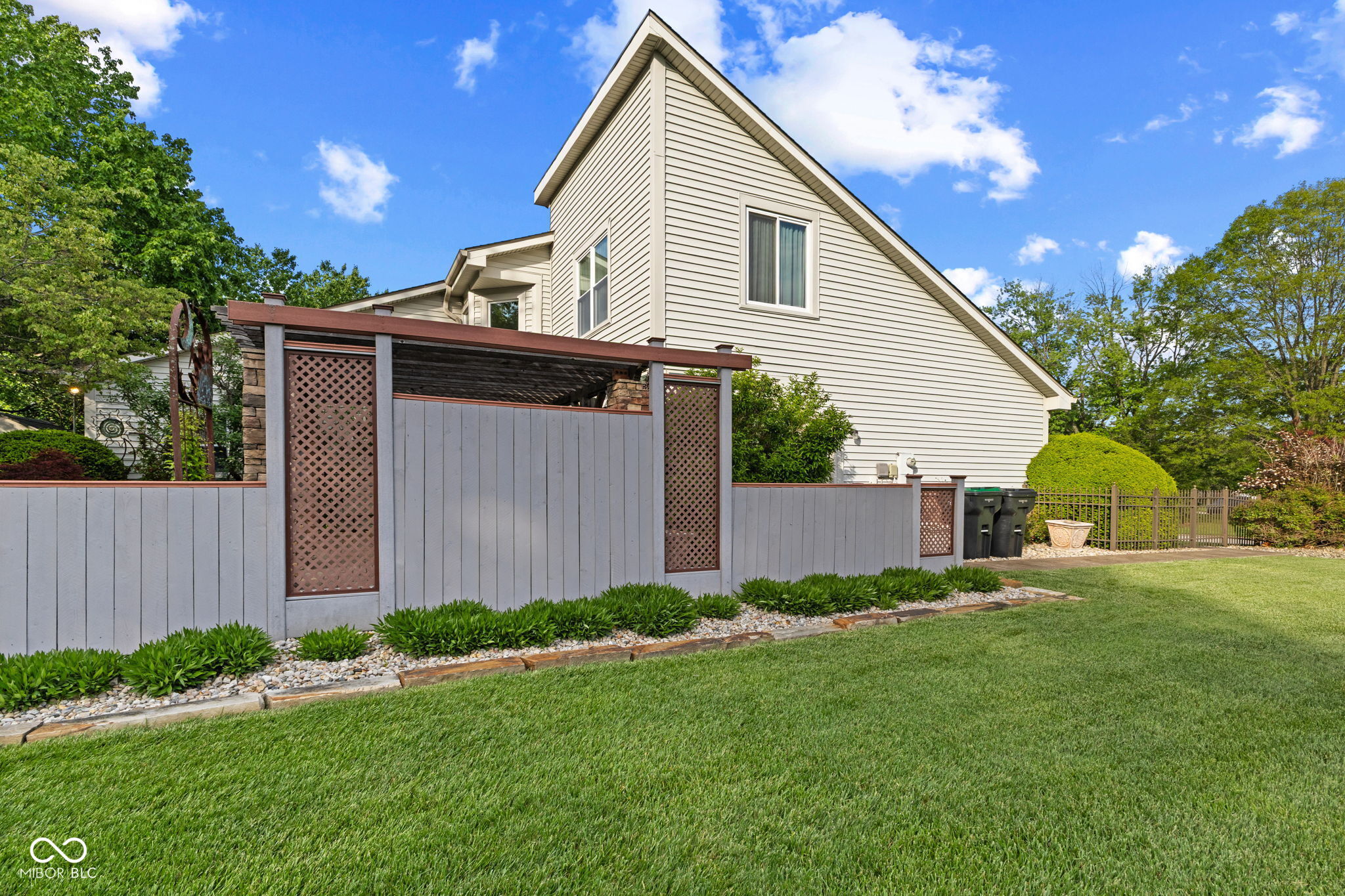 2 Marley Court
