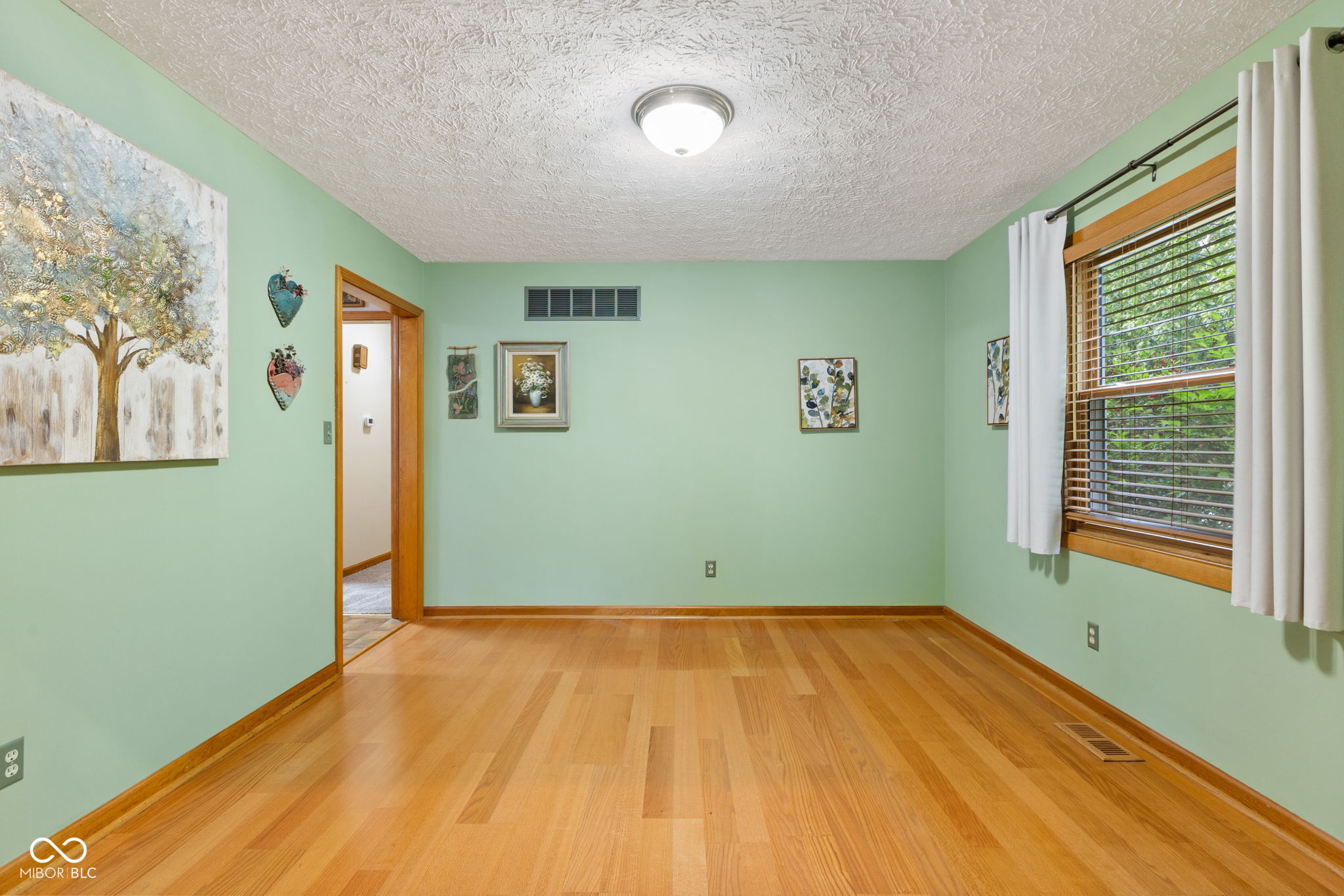 2 Marley Court