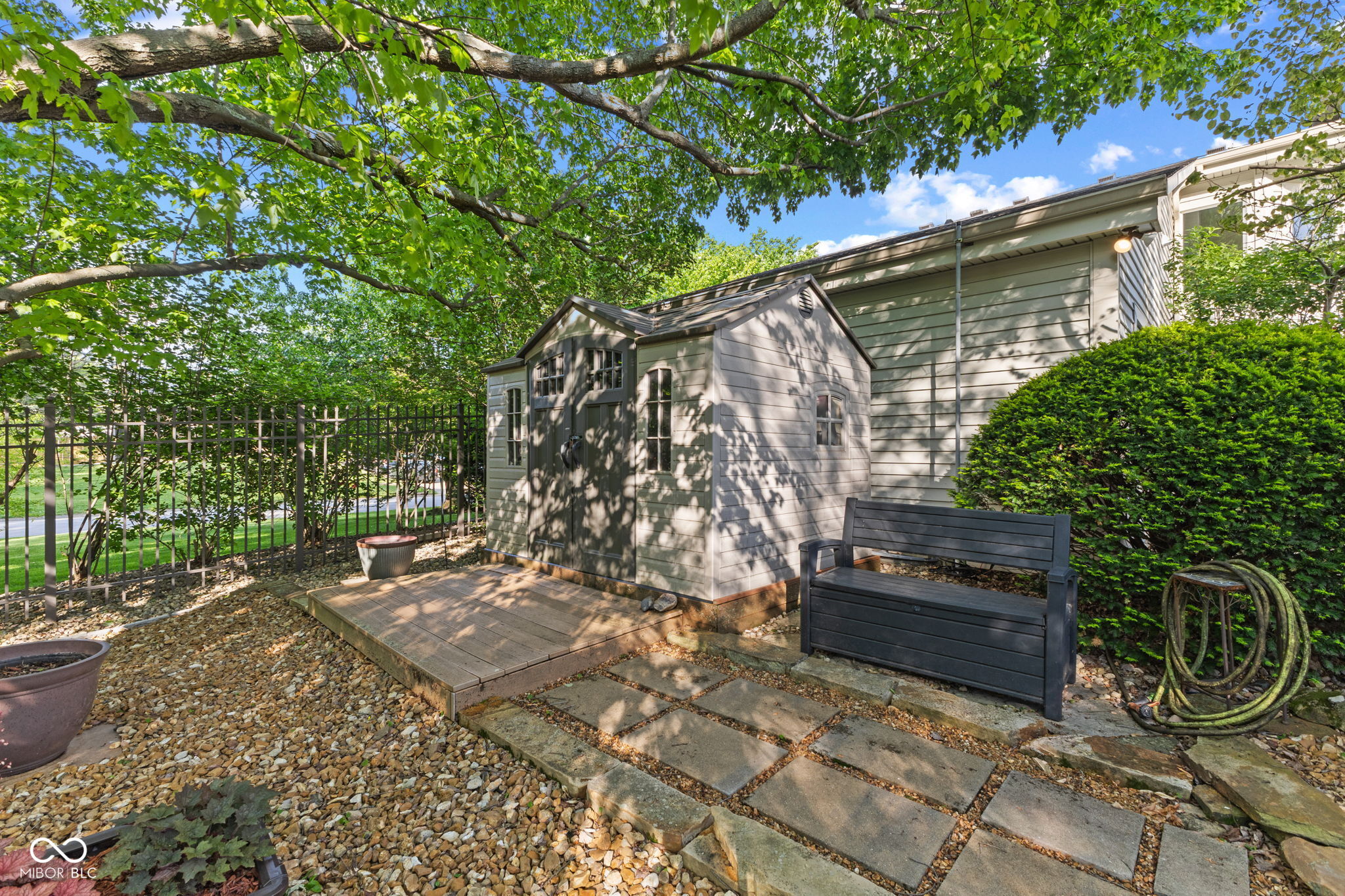 2 Marley Court