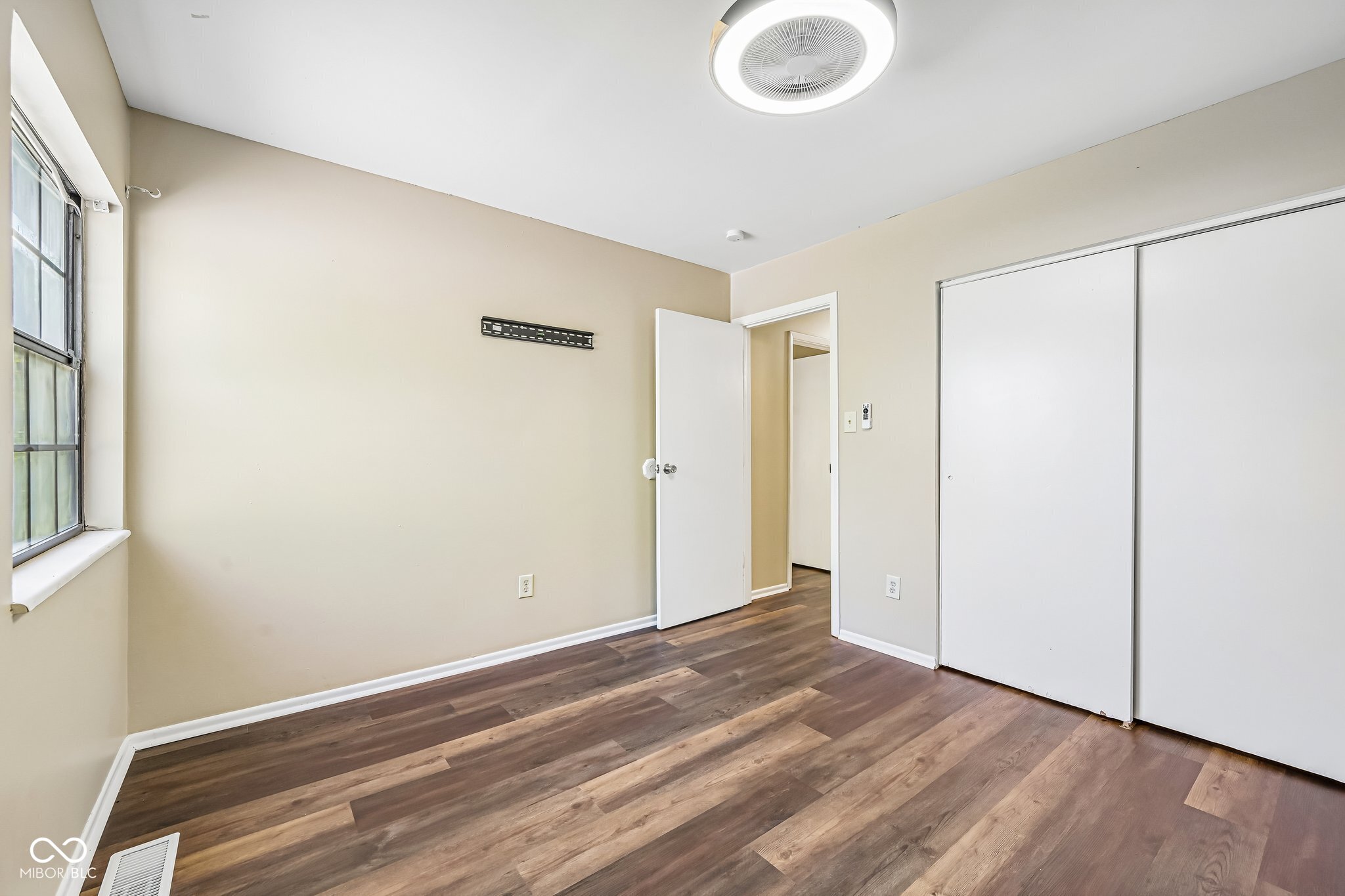 3724 Tudor Park Drive