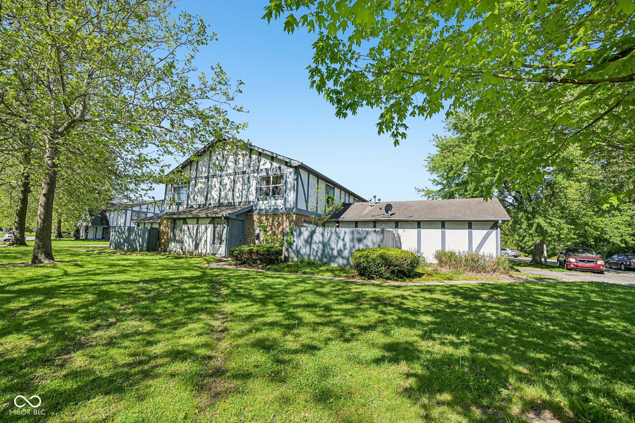 3724 Tudor Park Drive