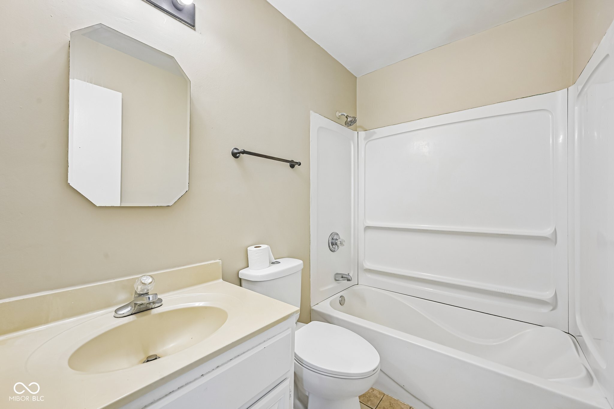 3724 Tudor Park Drive