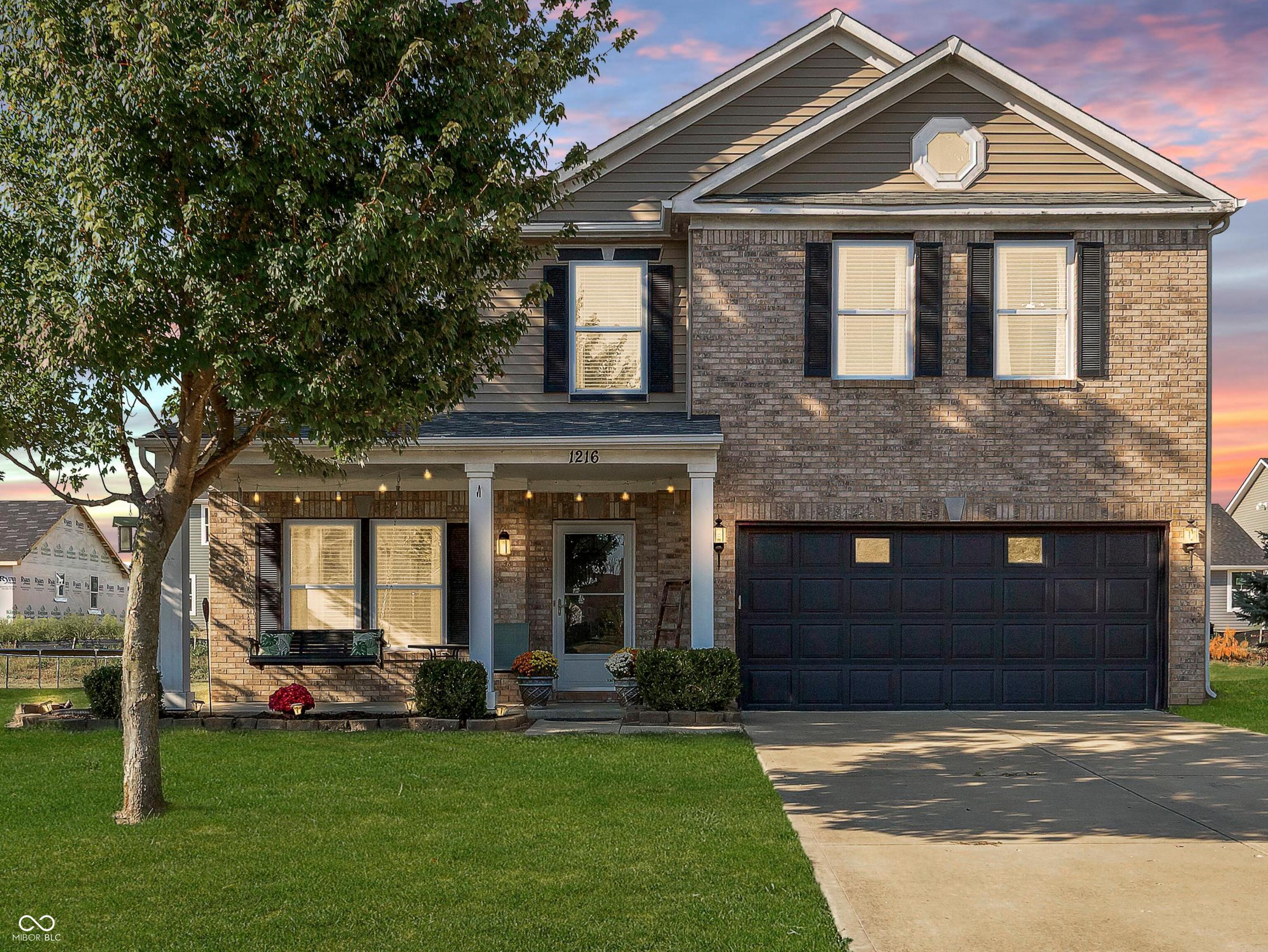 1216 King Maple Drive