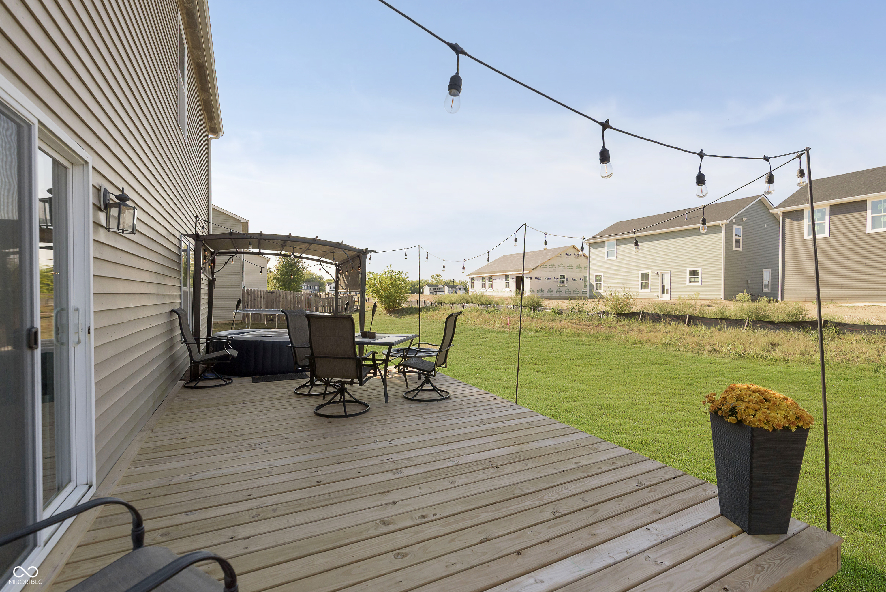 1216 King Maple Drive