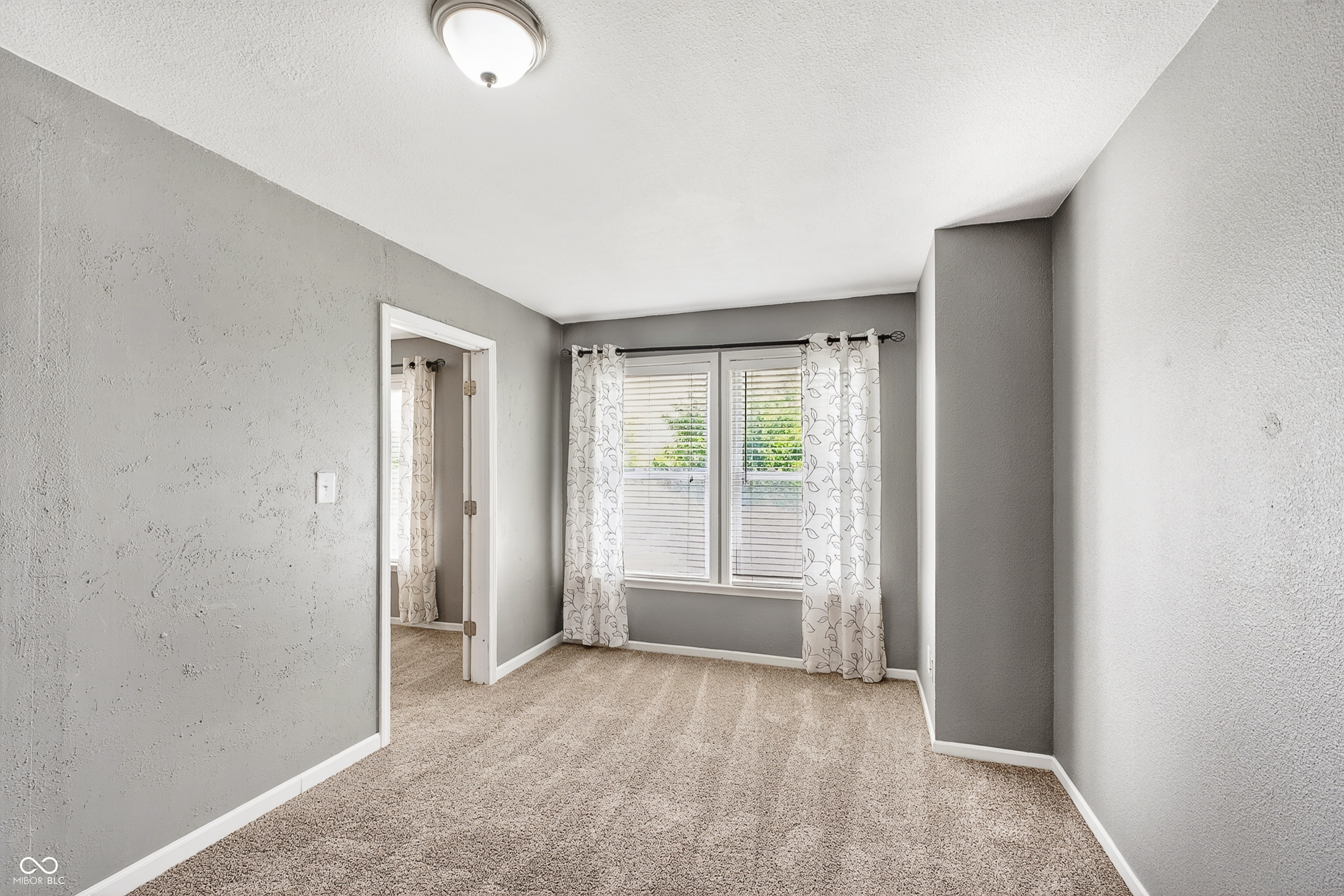 1216 King Maple Drive