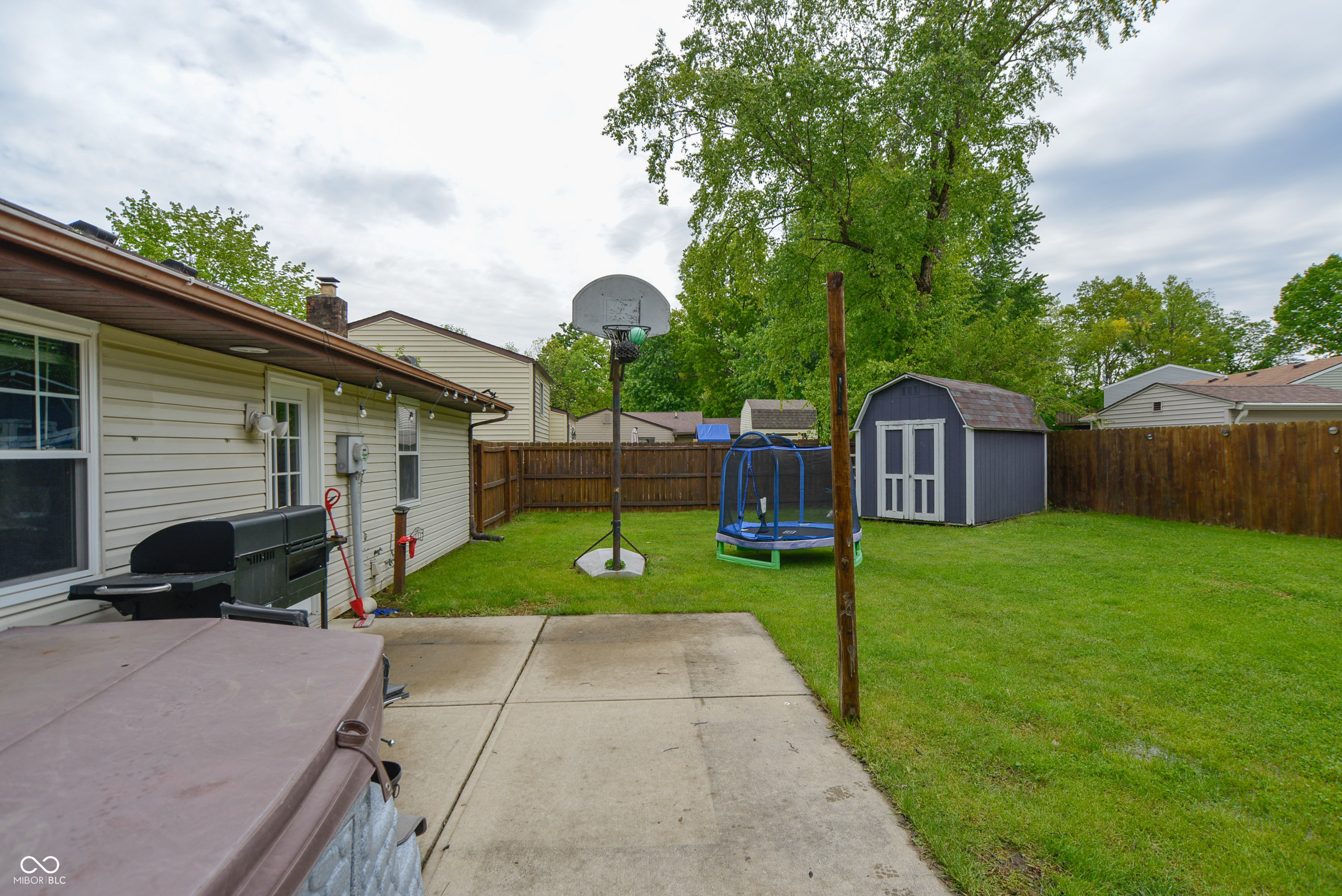 5423 Lobo Drive