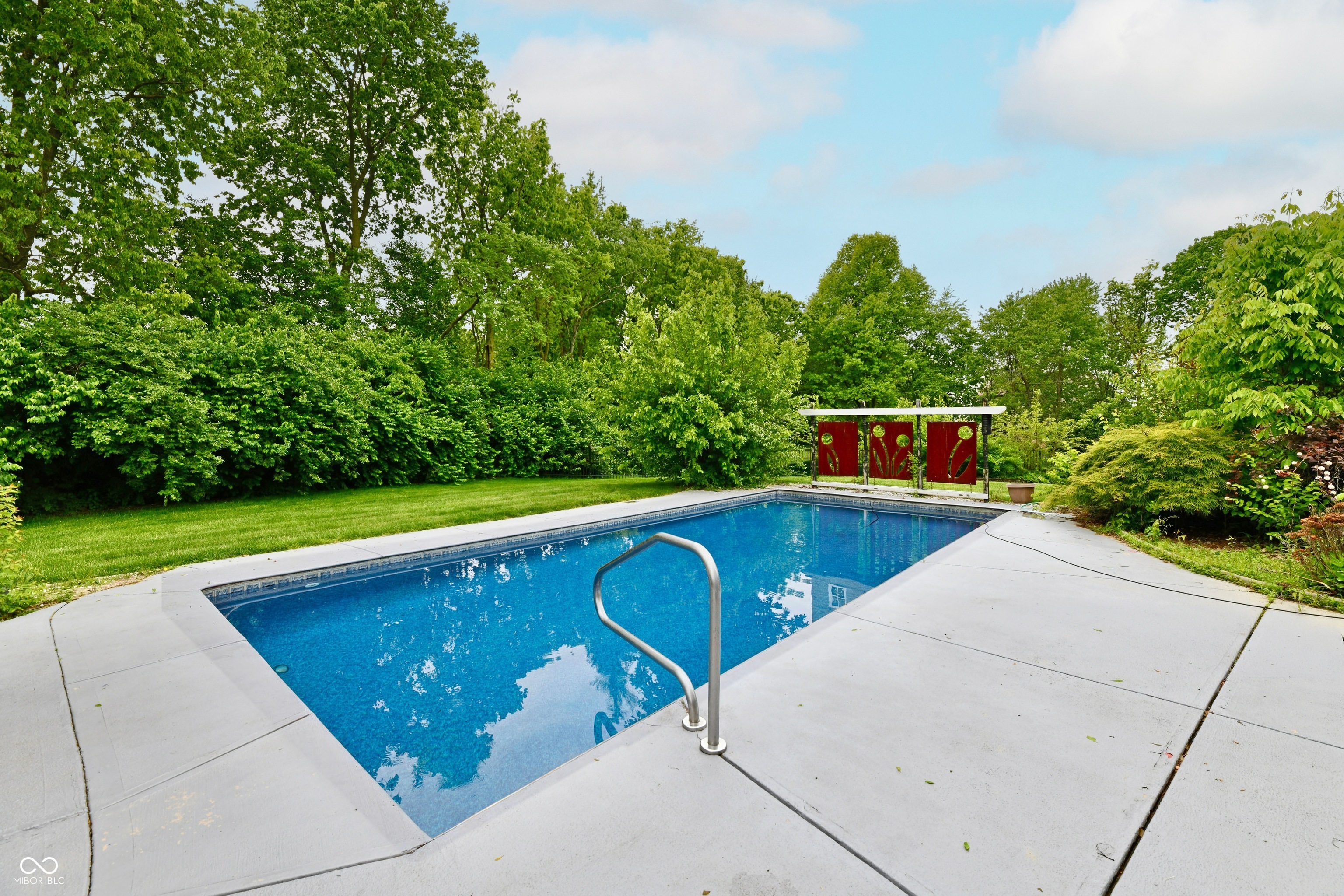 1035 Springwater Drive