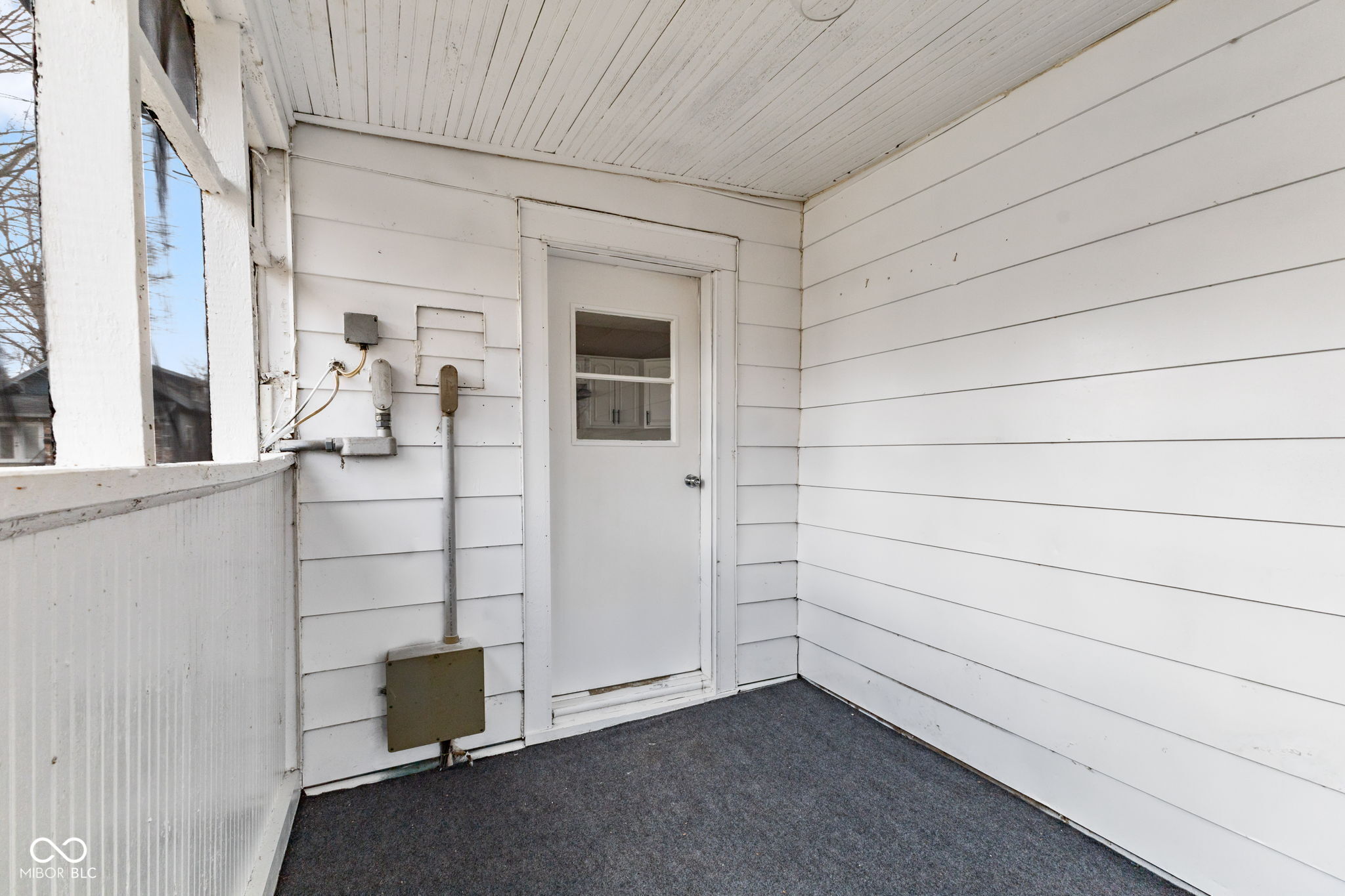 320 Lockerbie Street
