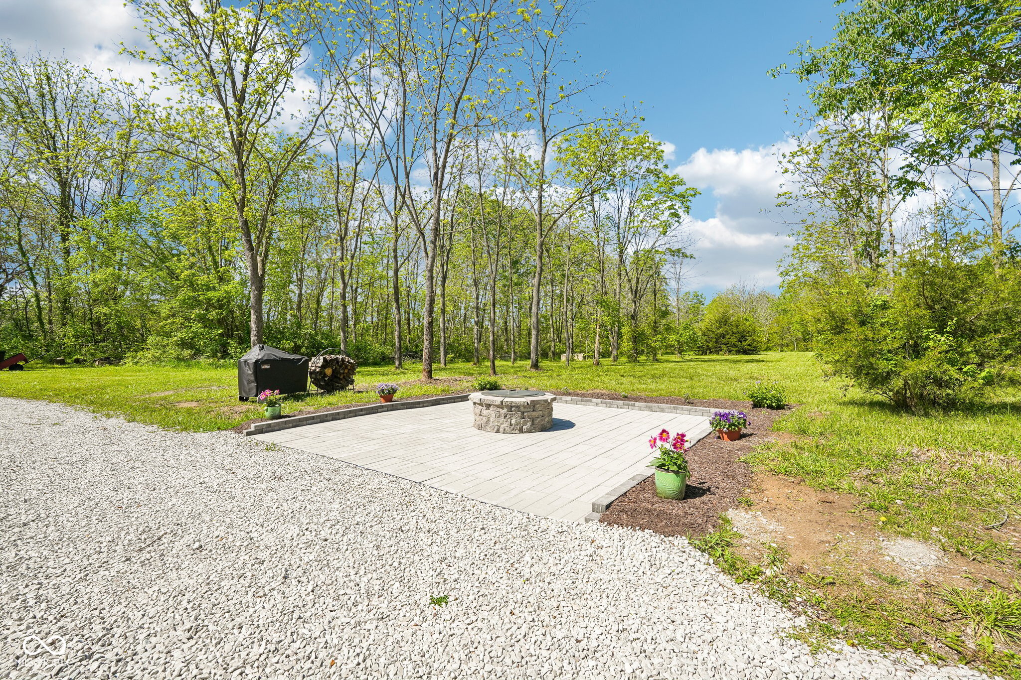 1359 S Nucor Road