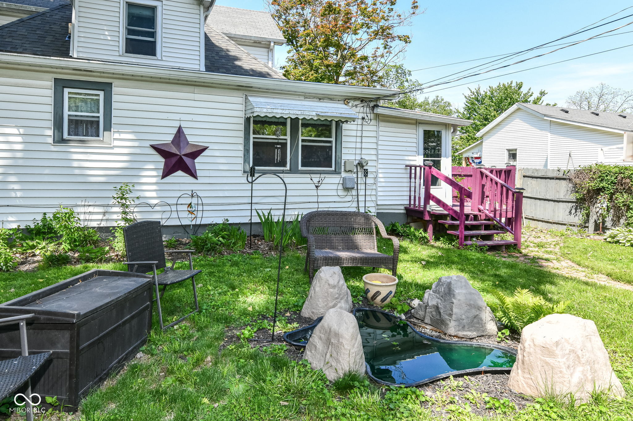 303 Walnut Street