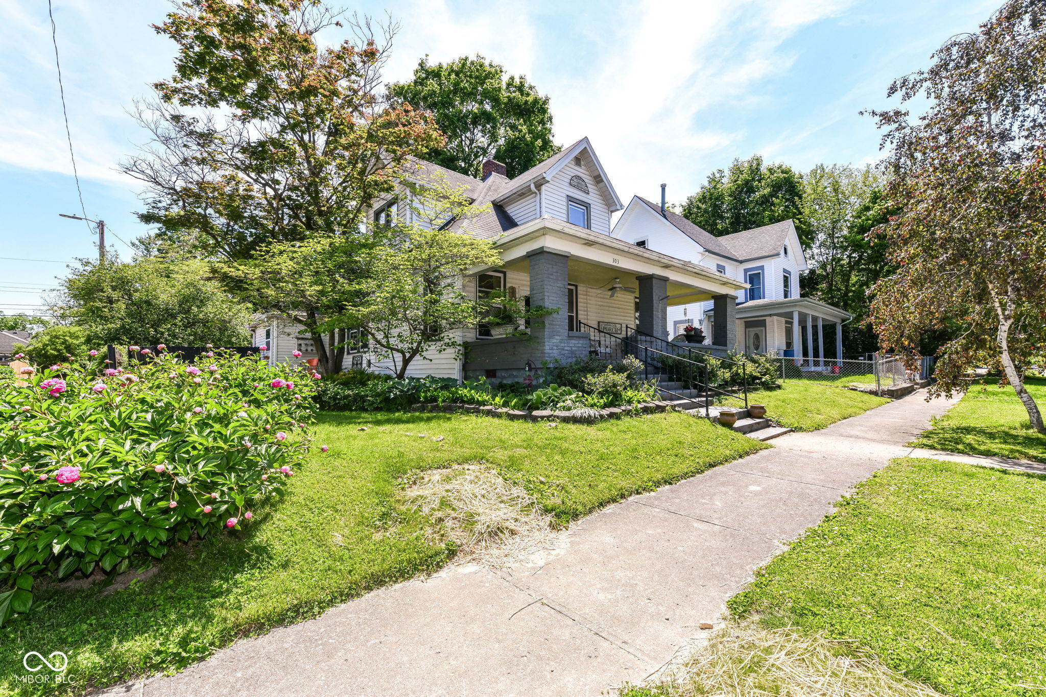 303 Walnut Street