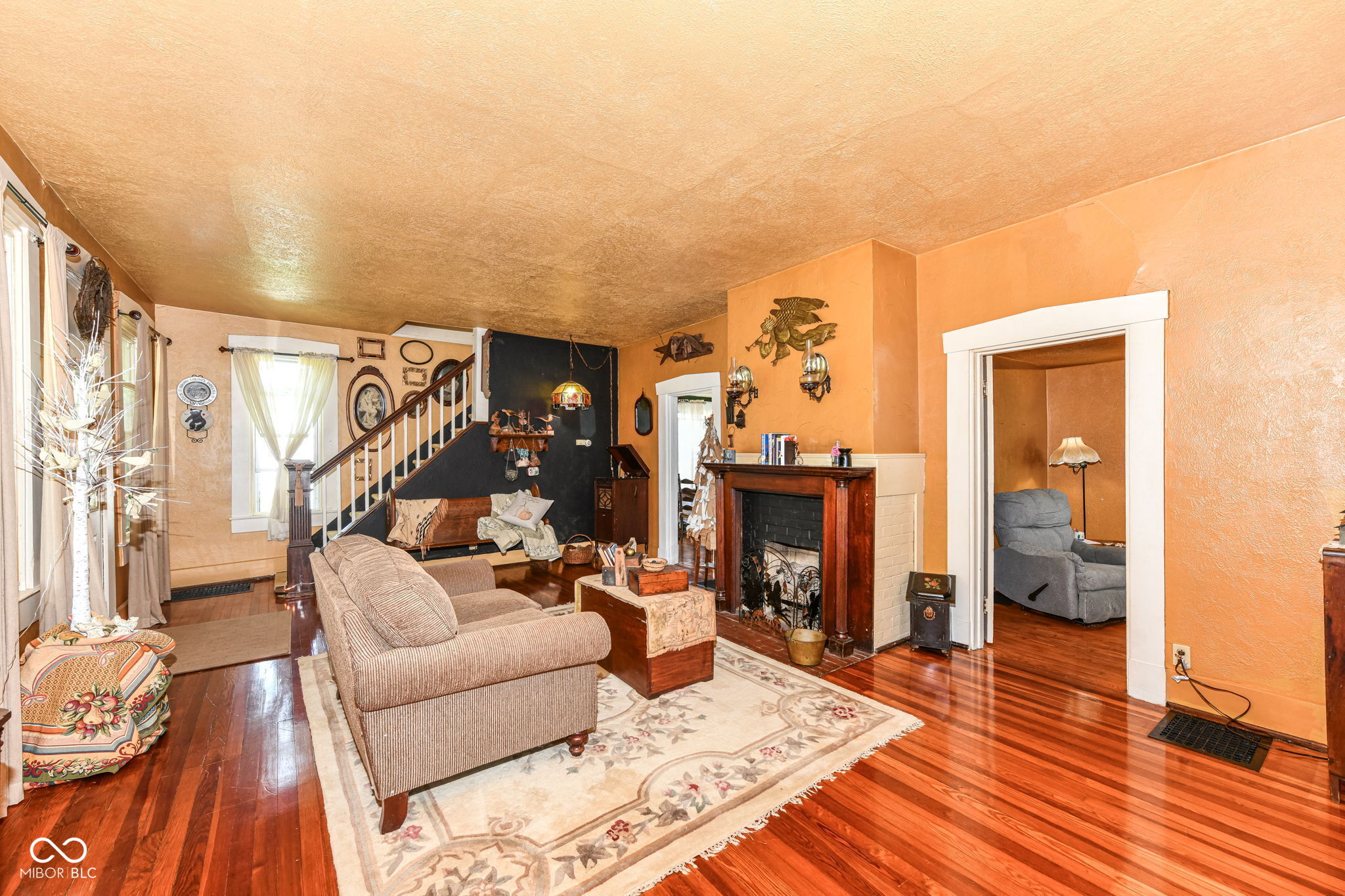 303 Walnut Street