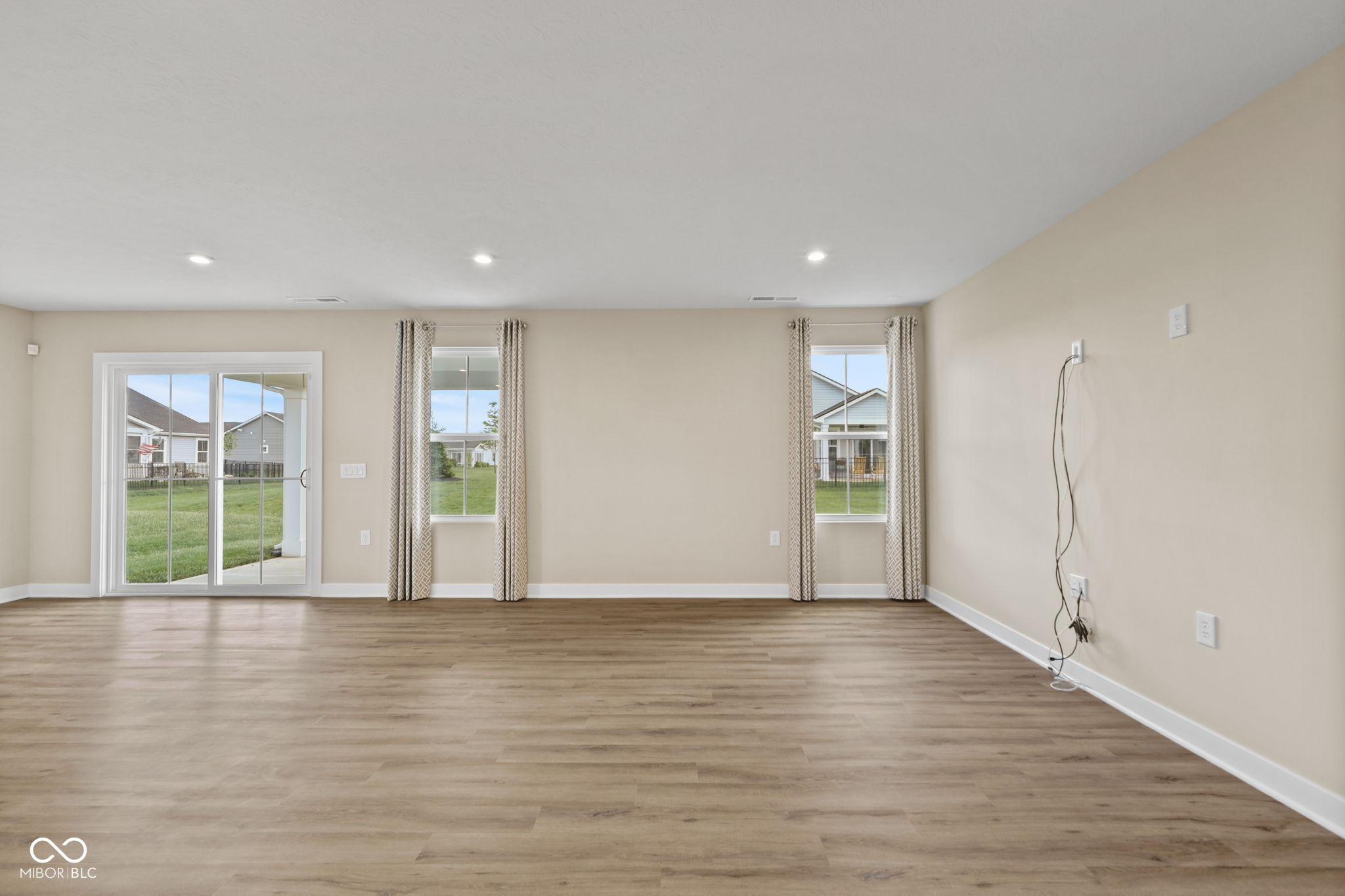 1275 Gunnison Drive