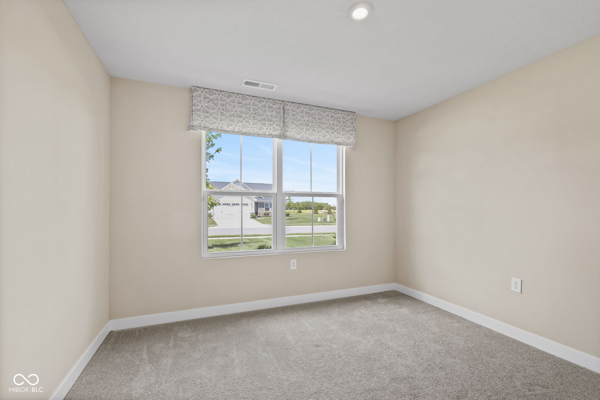 1275 Gunnison Drive