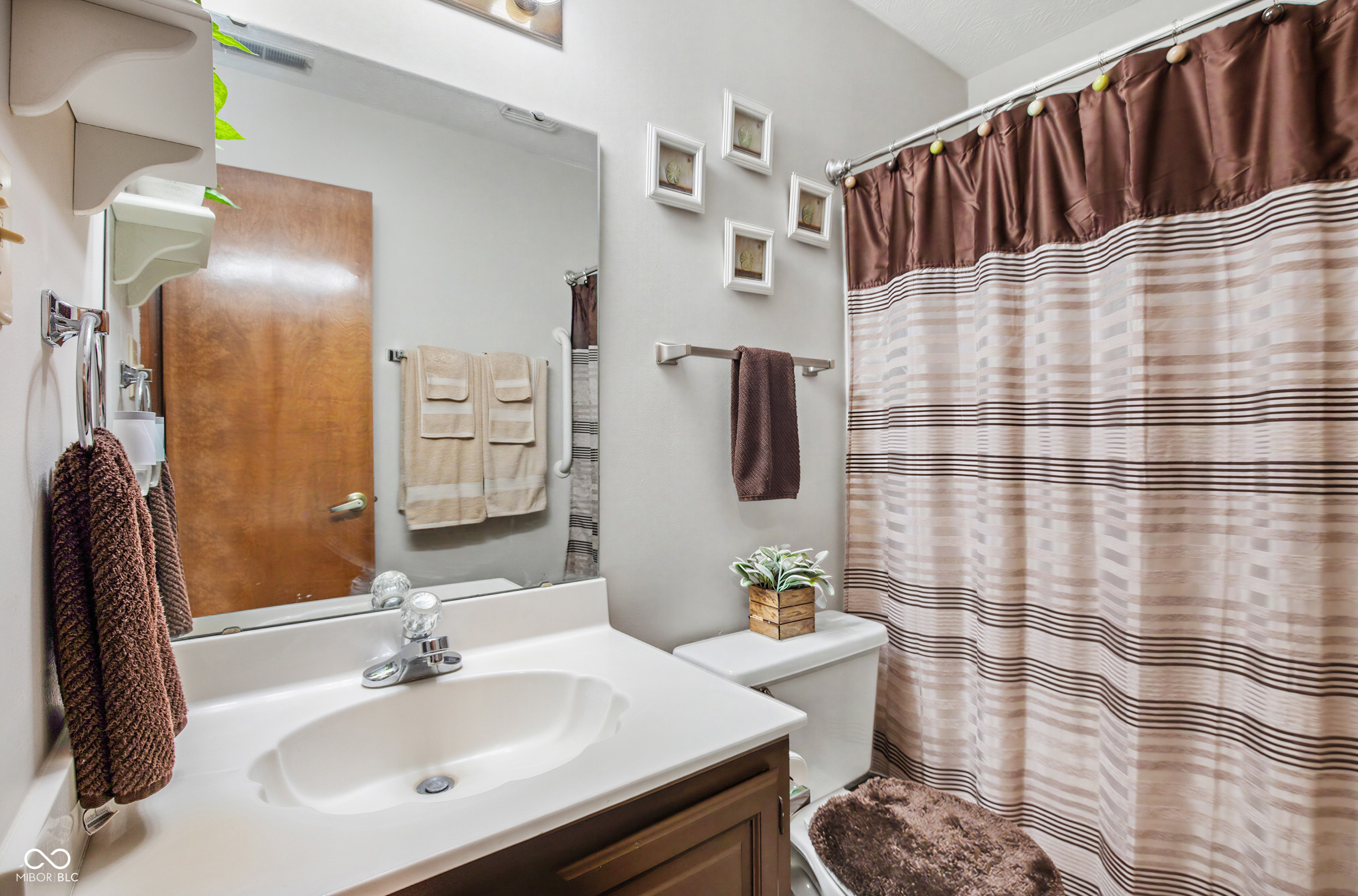 1763 Wellesley Lane Unit: 1-C