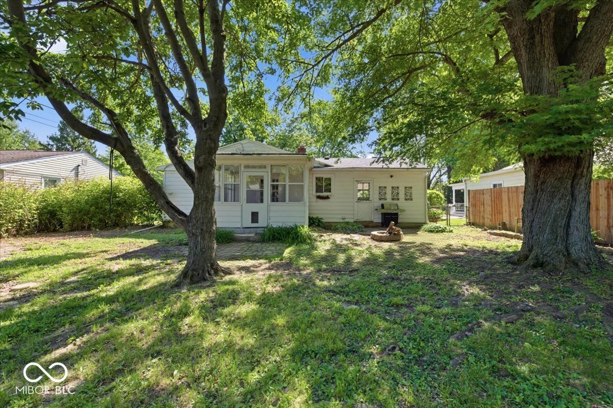 505 S Lombard Drive