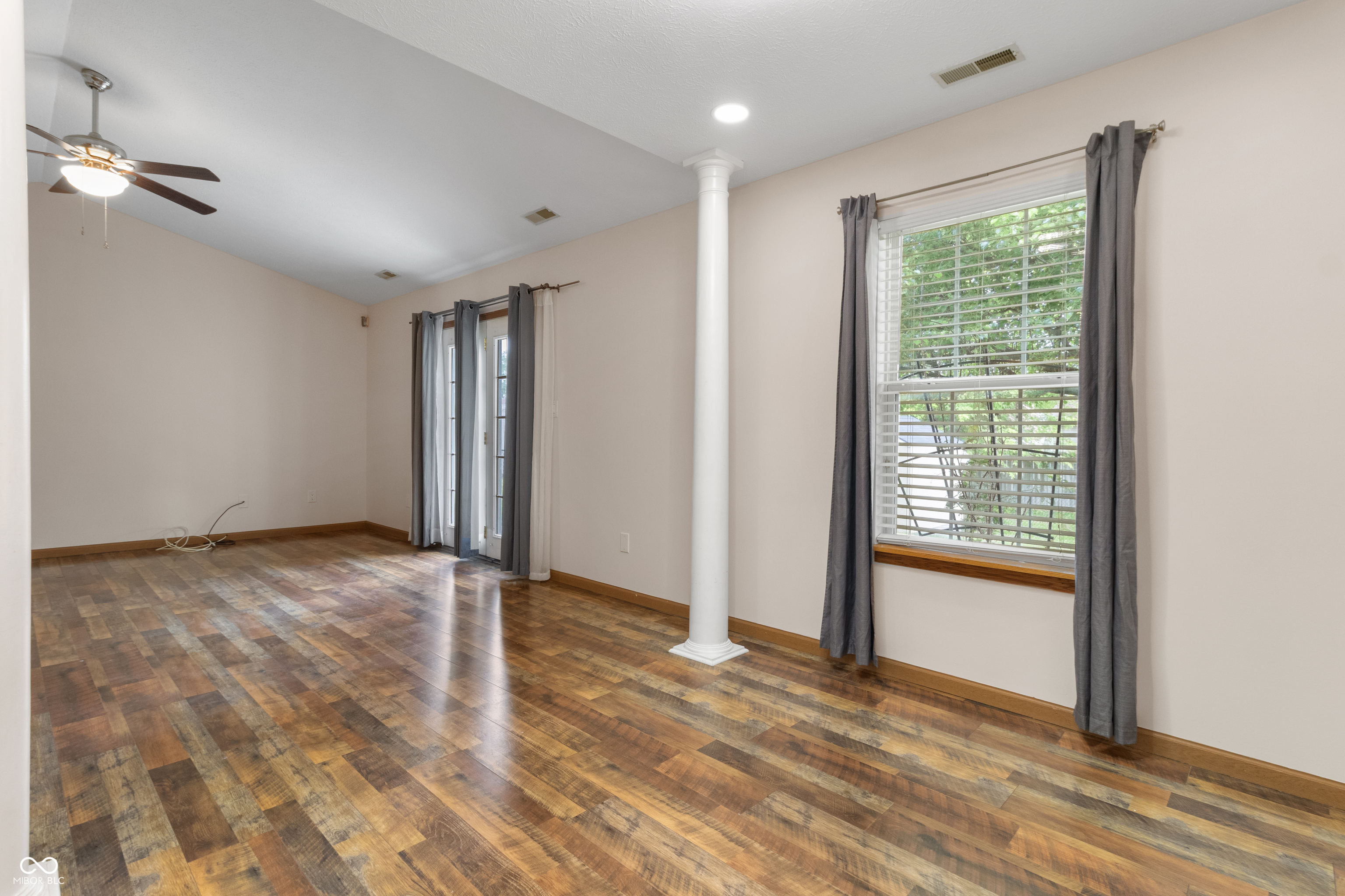 164 Meadow Glen Drive