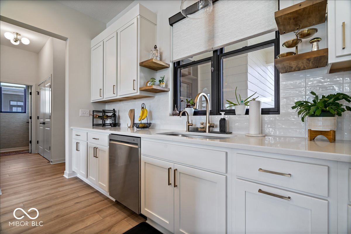 17347 Newton Main Street