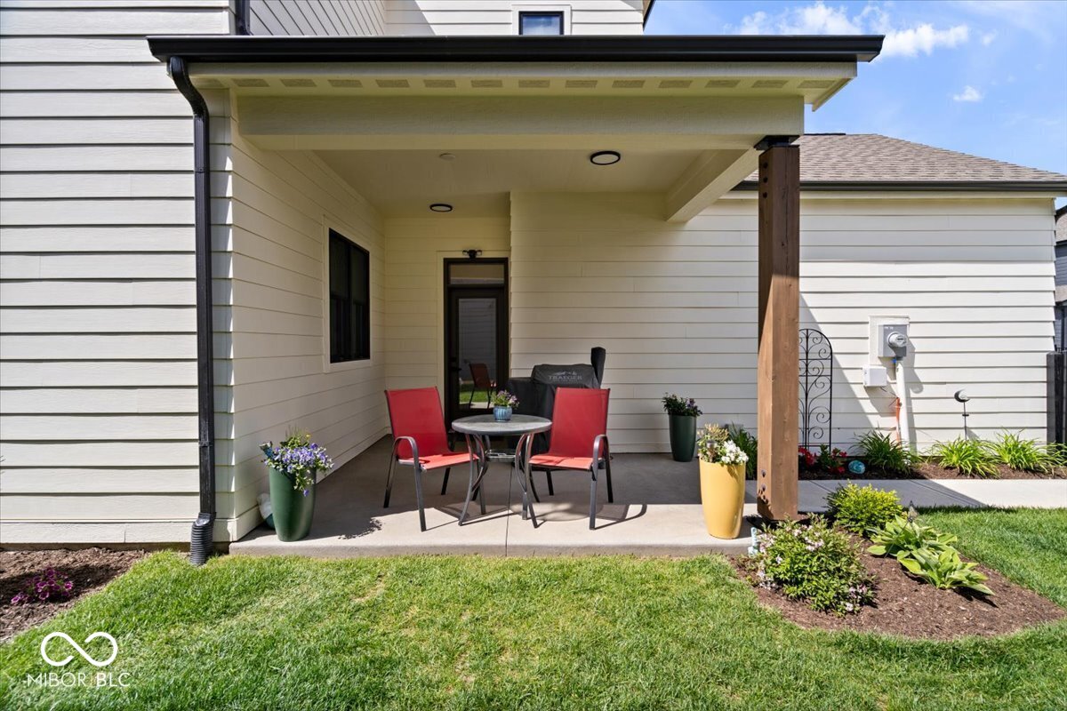 17347 Newton Main Street