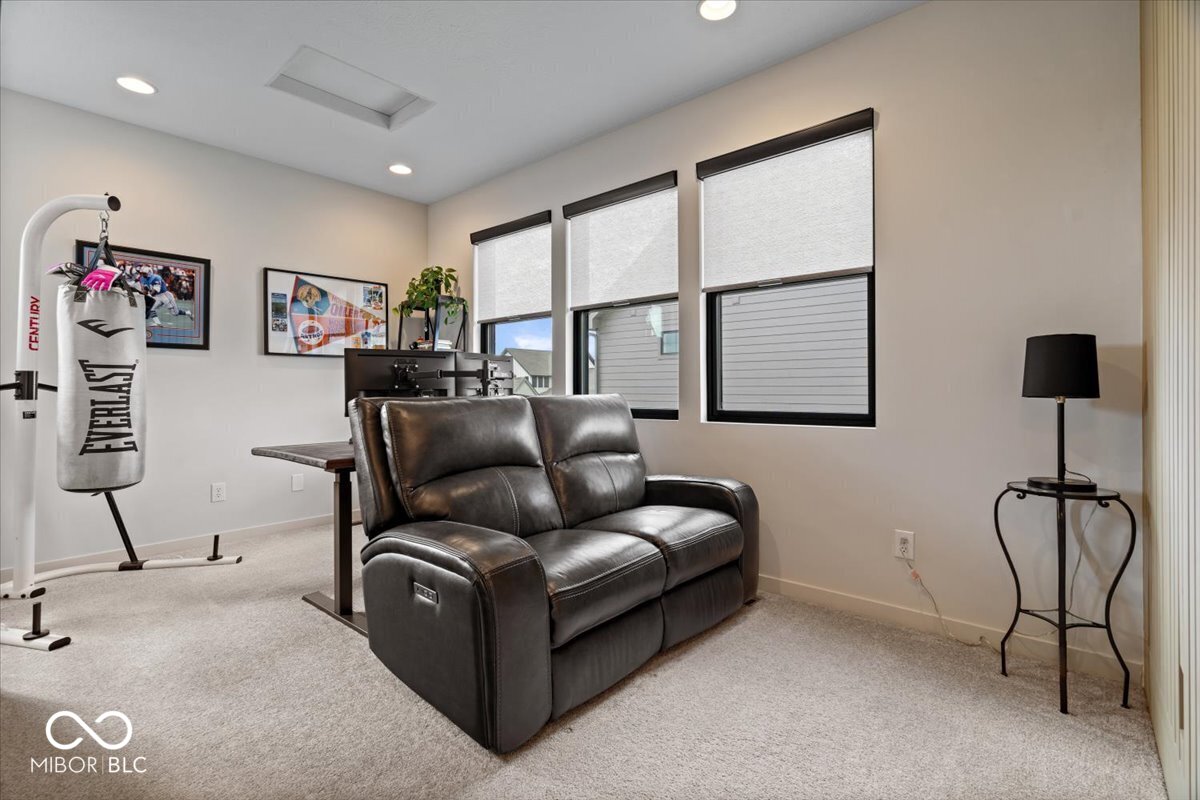 17347 Newton Main Street
