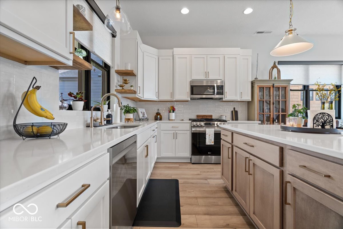 17347 Newton Main Street