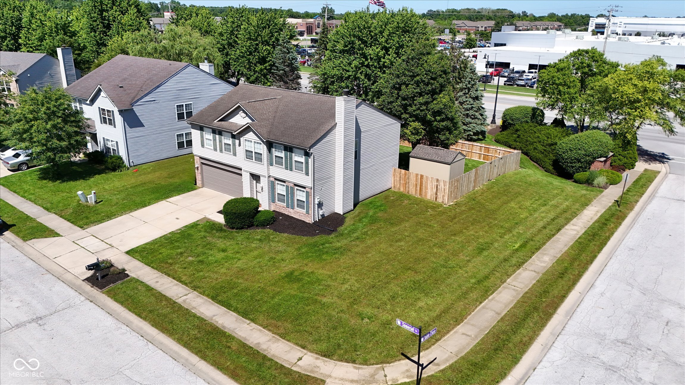 1 Somerset Circle