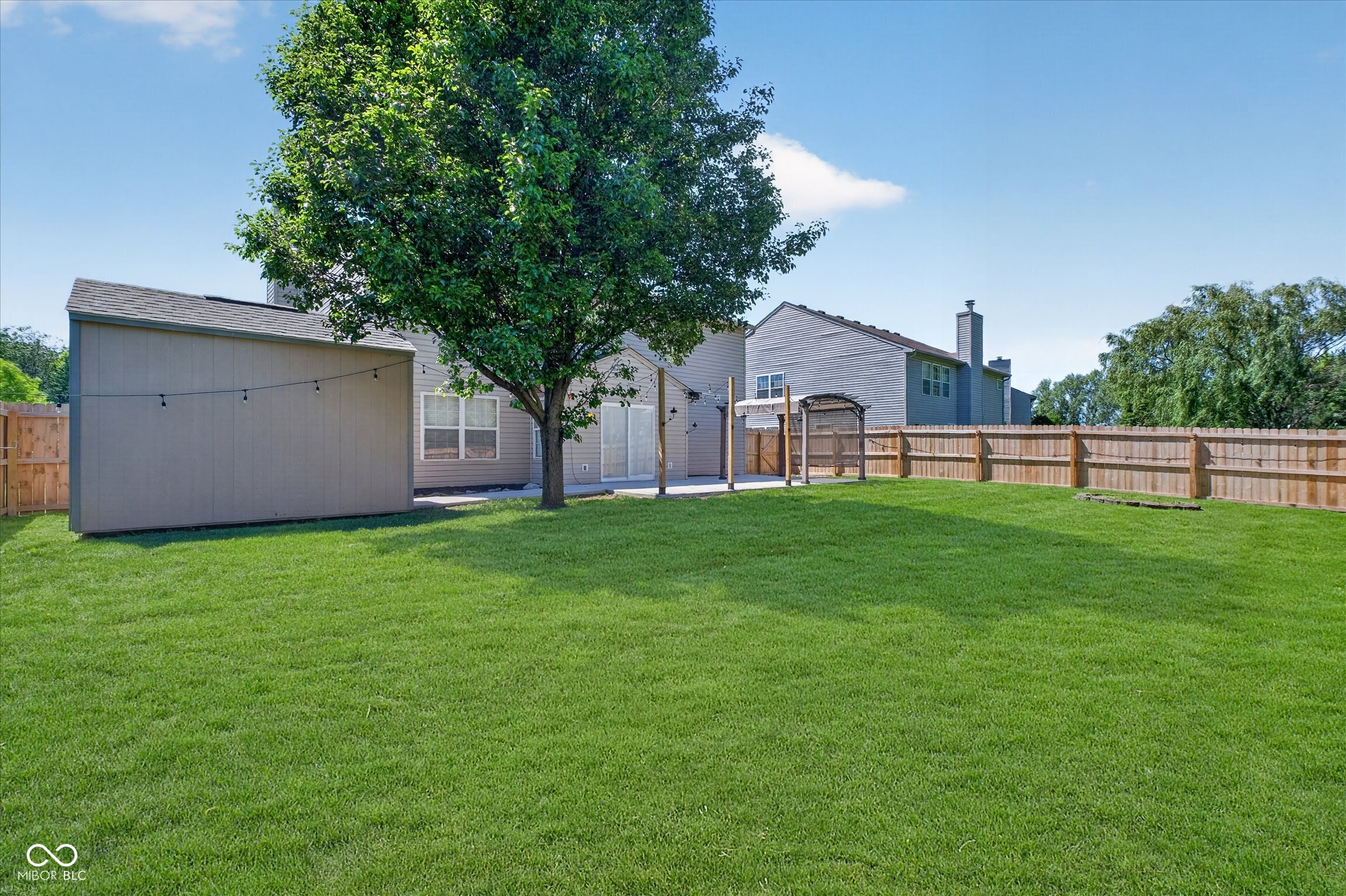 1 Somerset Circle