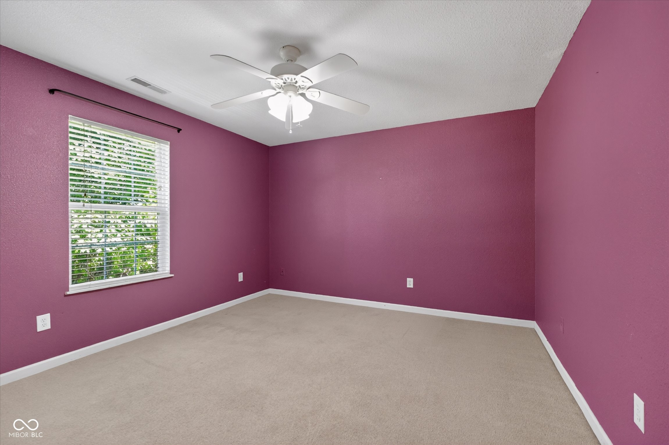 1 Somerset Circle